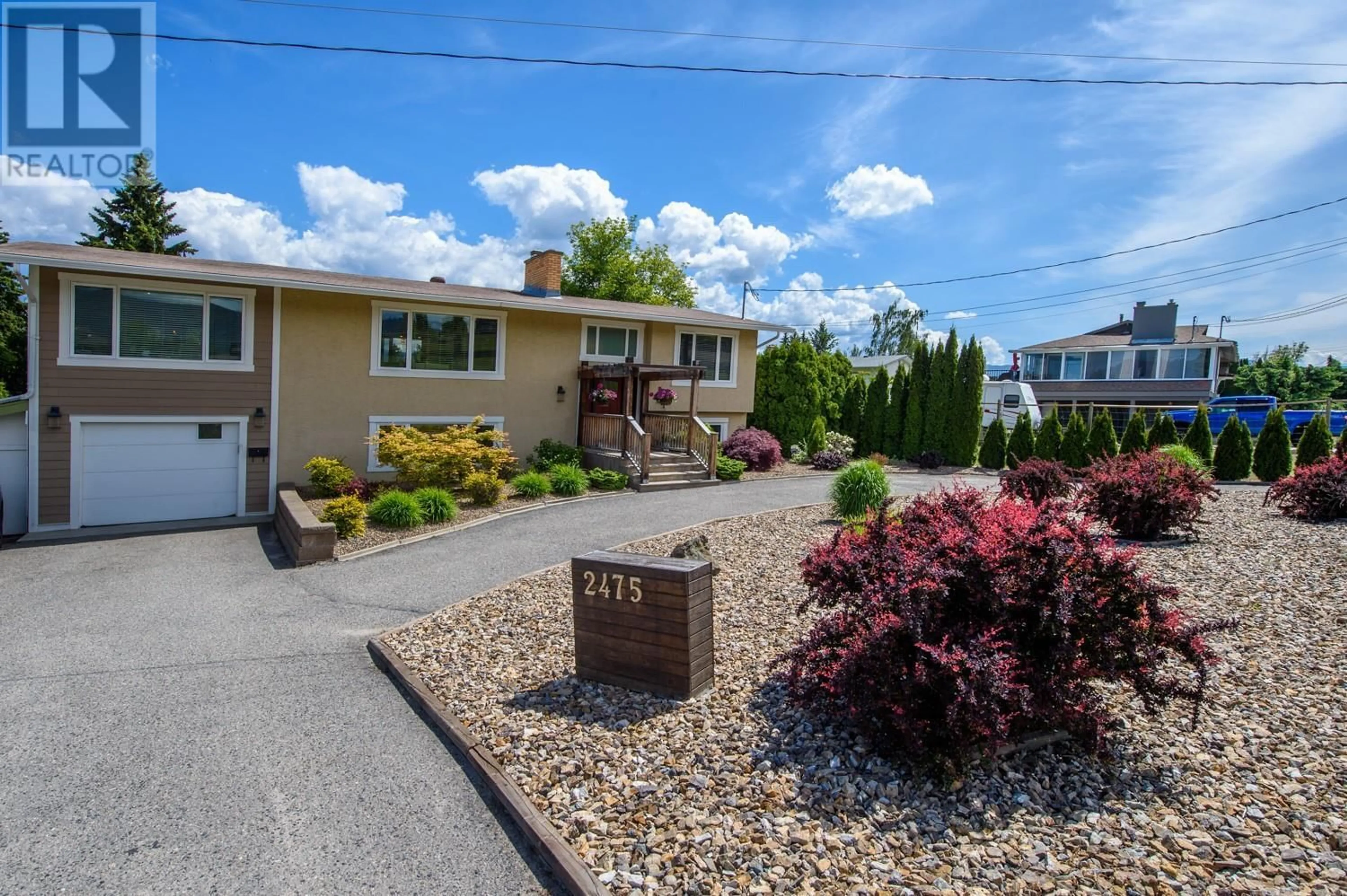 Patio, street for 2475 HAYMAN ROAD, West Kelowna British Columbia V1Z2A1