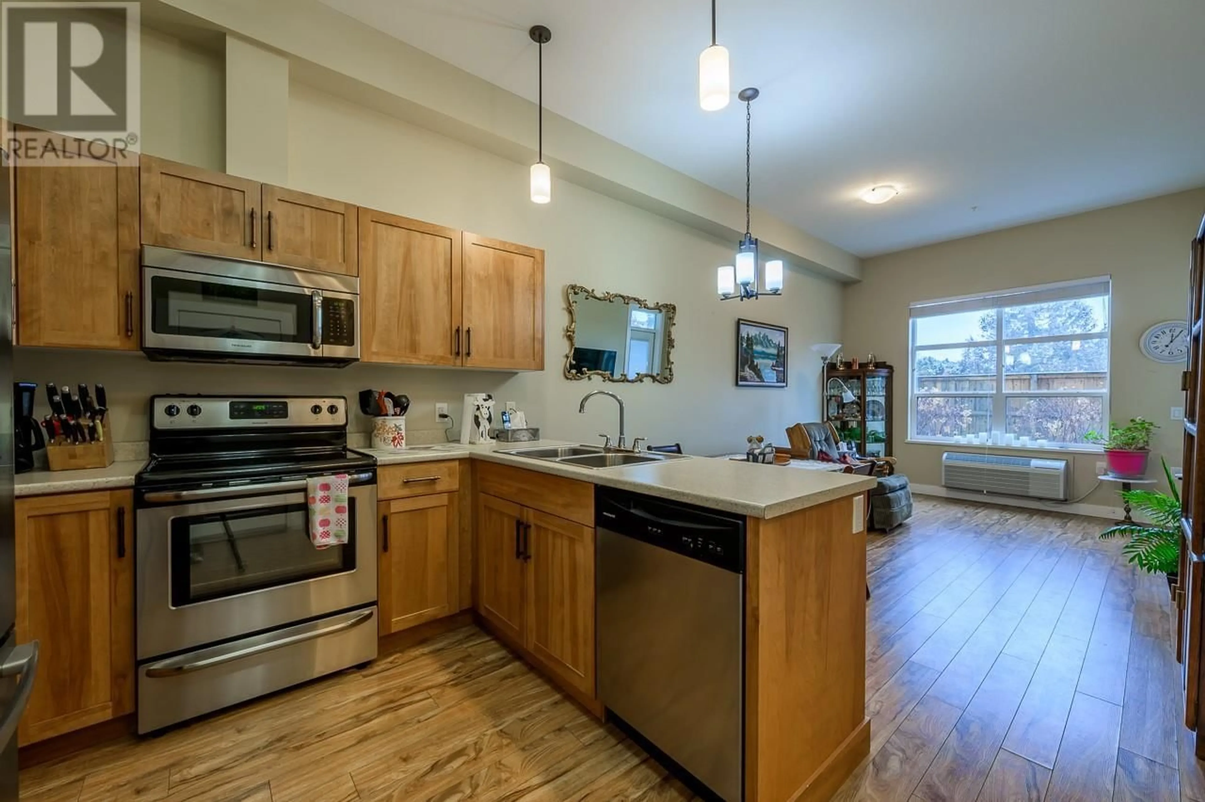 Open concept kitchen, unknown for 110 - 755 MAYFAIR STREET, Kamloops British Columbia V2B5L7