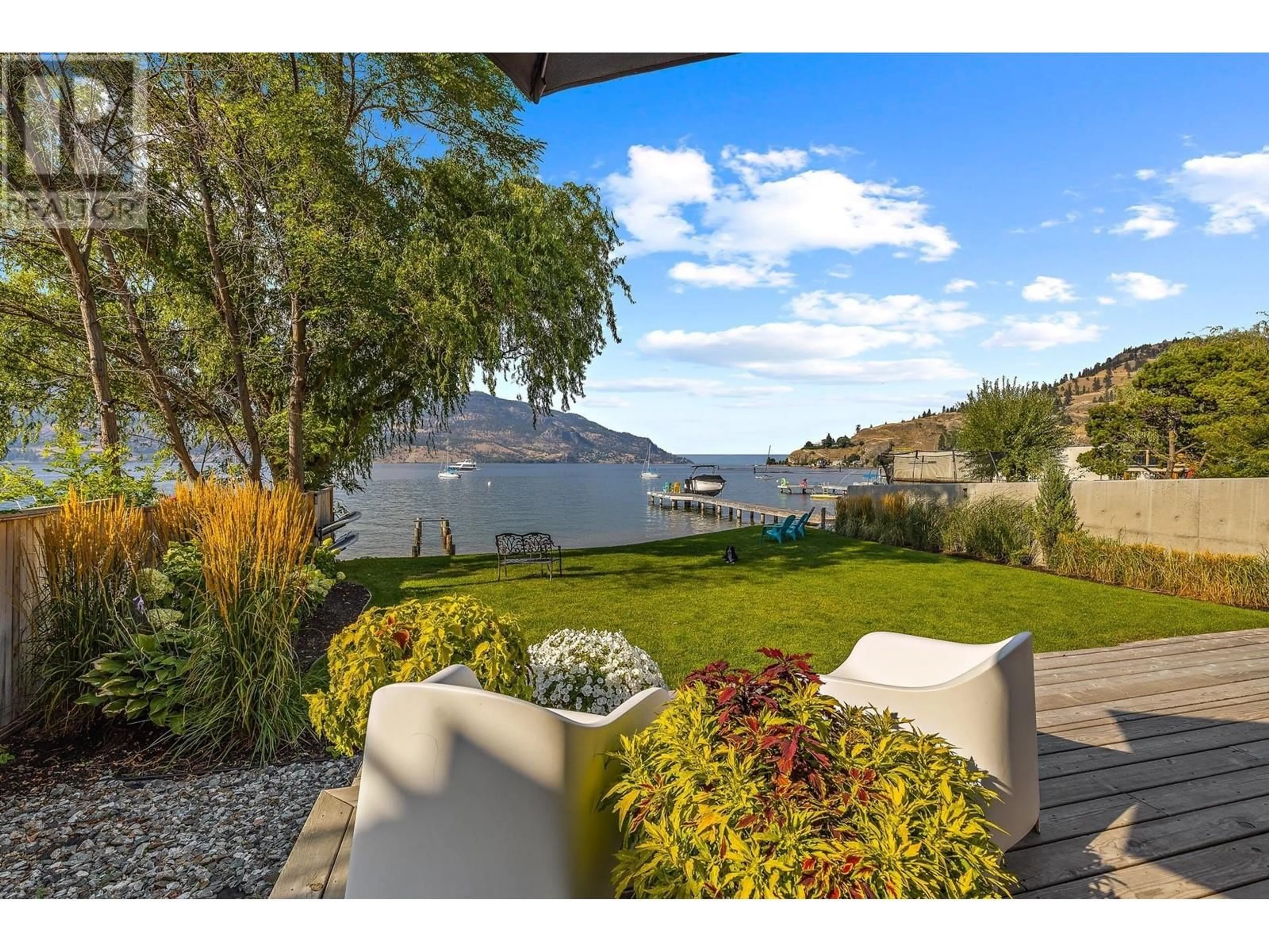 Patio, water/lake/river/ocean view for 832 Manhattan Drive, Kelowna British Columbia V1Y1H5