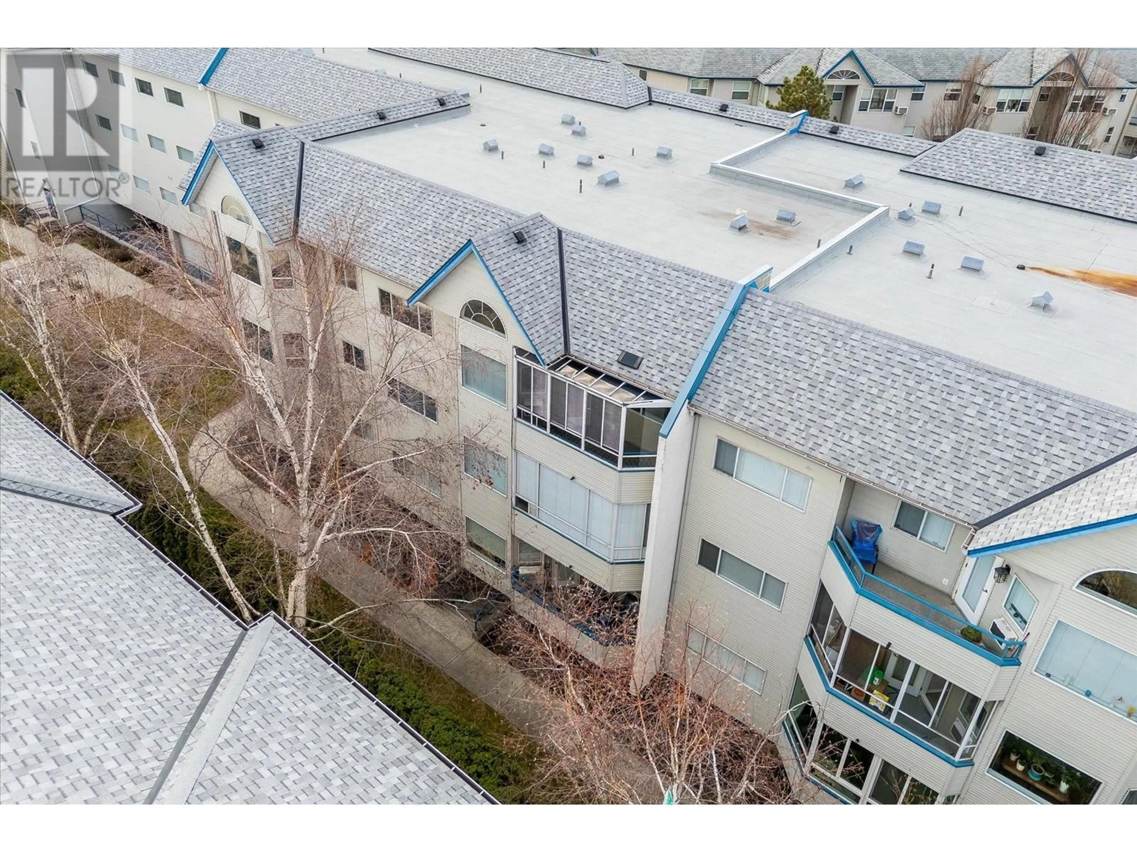 A pic from outside/outdoor area/front of a property/back of a property/a pic from drone, unknown for 316 - 877 KLO ROAD, Kelowna British Columbia V1Y9R1
