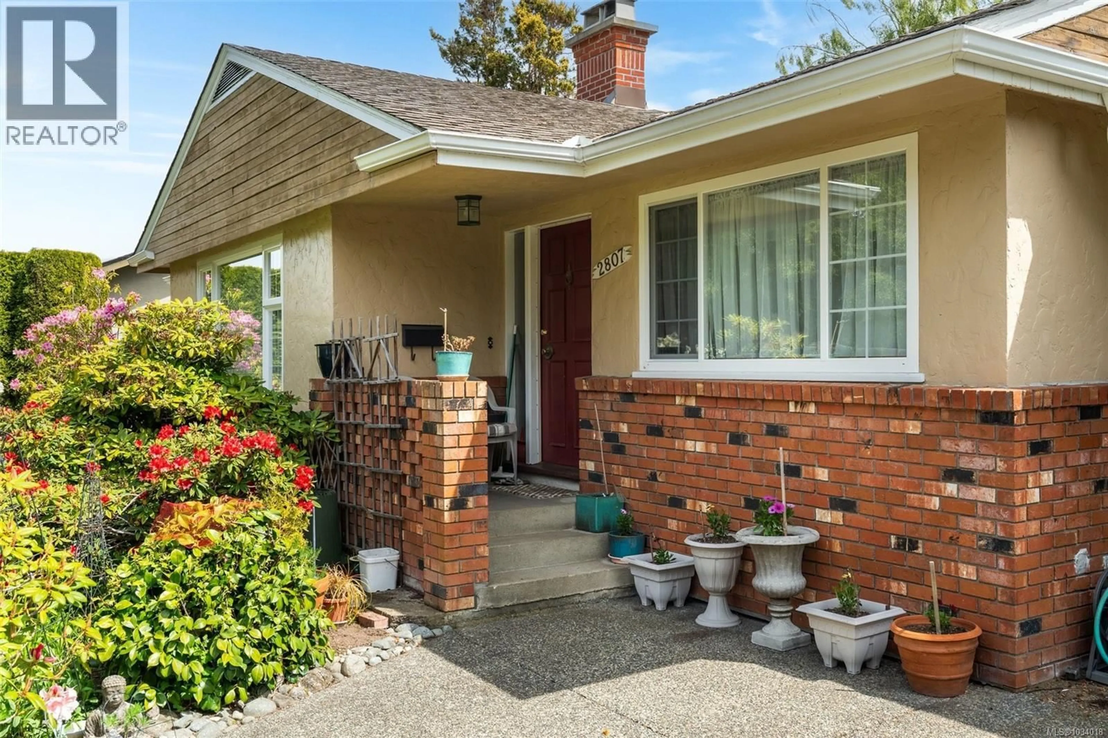 Home with brick exterior material, street for 2807 DUNLEVY STREET, Oak Bay British Columbia V8R5Z4