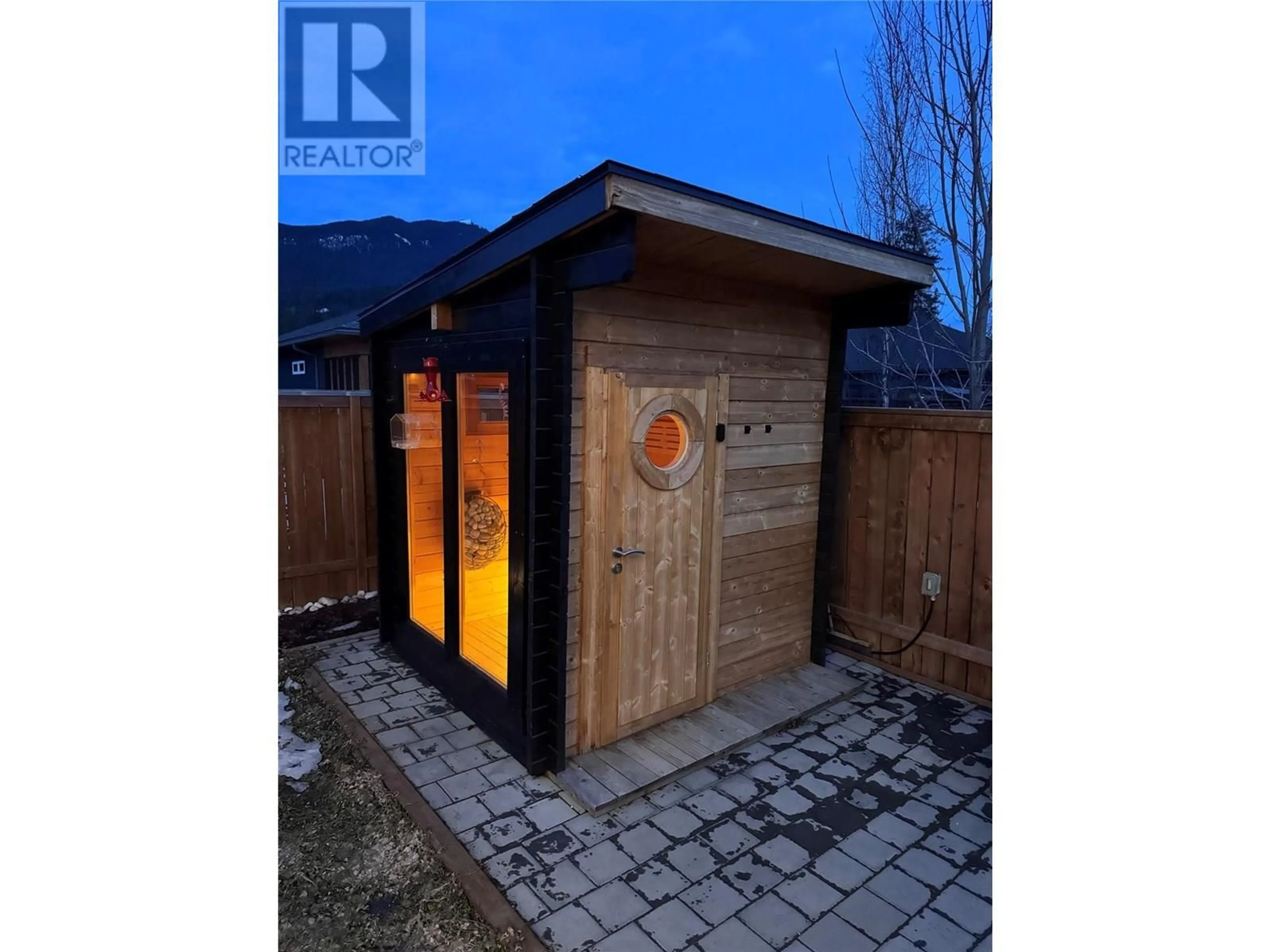 Shed for 1448 JUNIPER STREET, Golden British Columbia V0A1H6