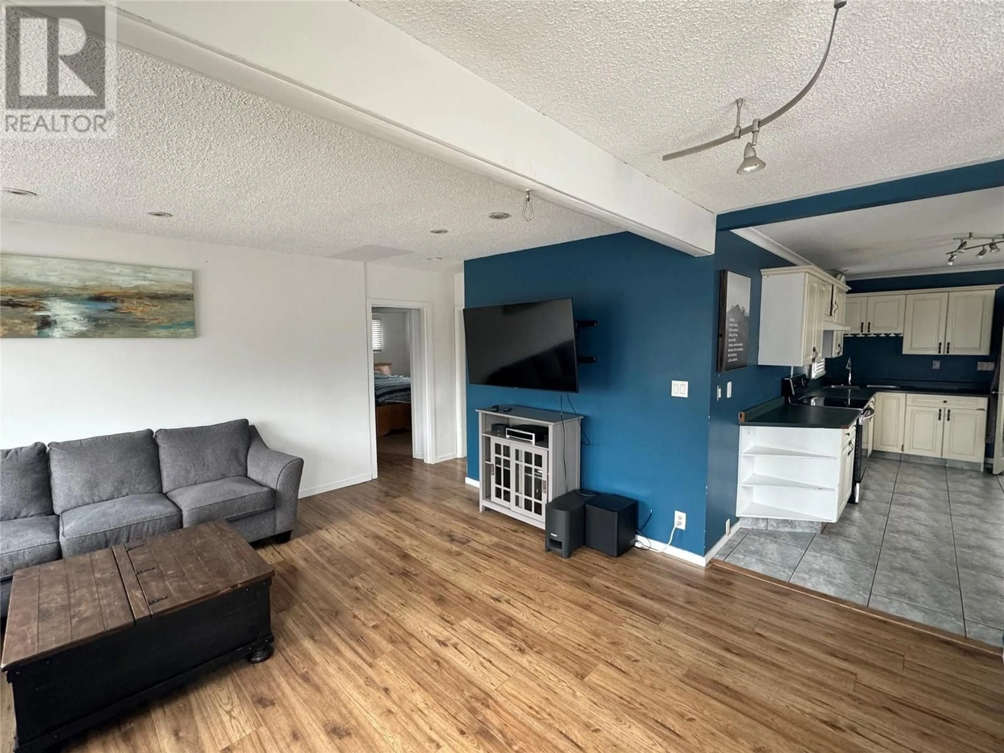 Living room with furniture, unknown for 1350 BENTIEN ROAD, Kelowna British Columbia V1X7K3