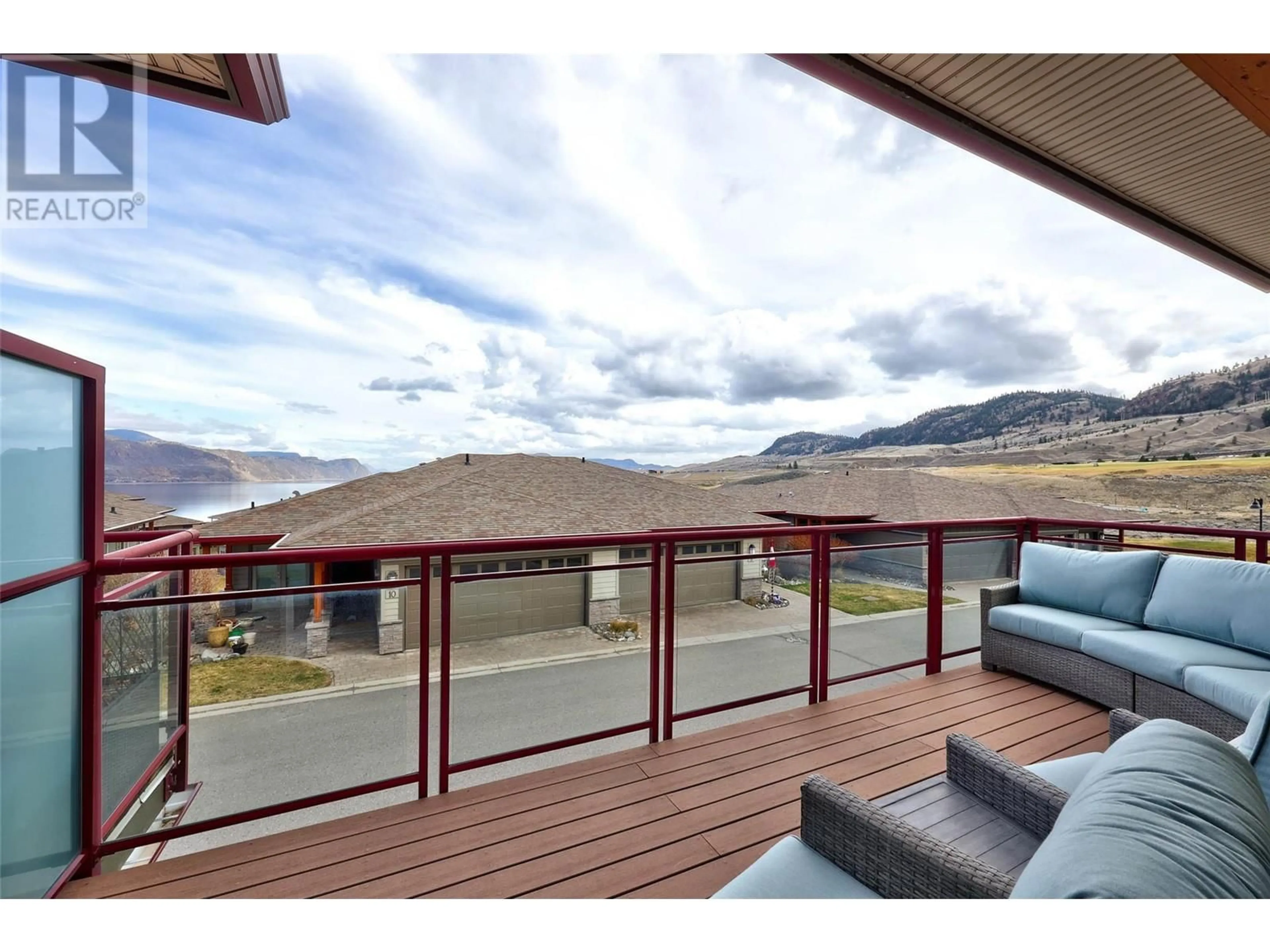 Patio, water/lake/river/ocean view for 11 - 175 HOLLOWAY DRIVE, Kamloops British Columbia V1S0B2