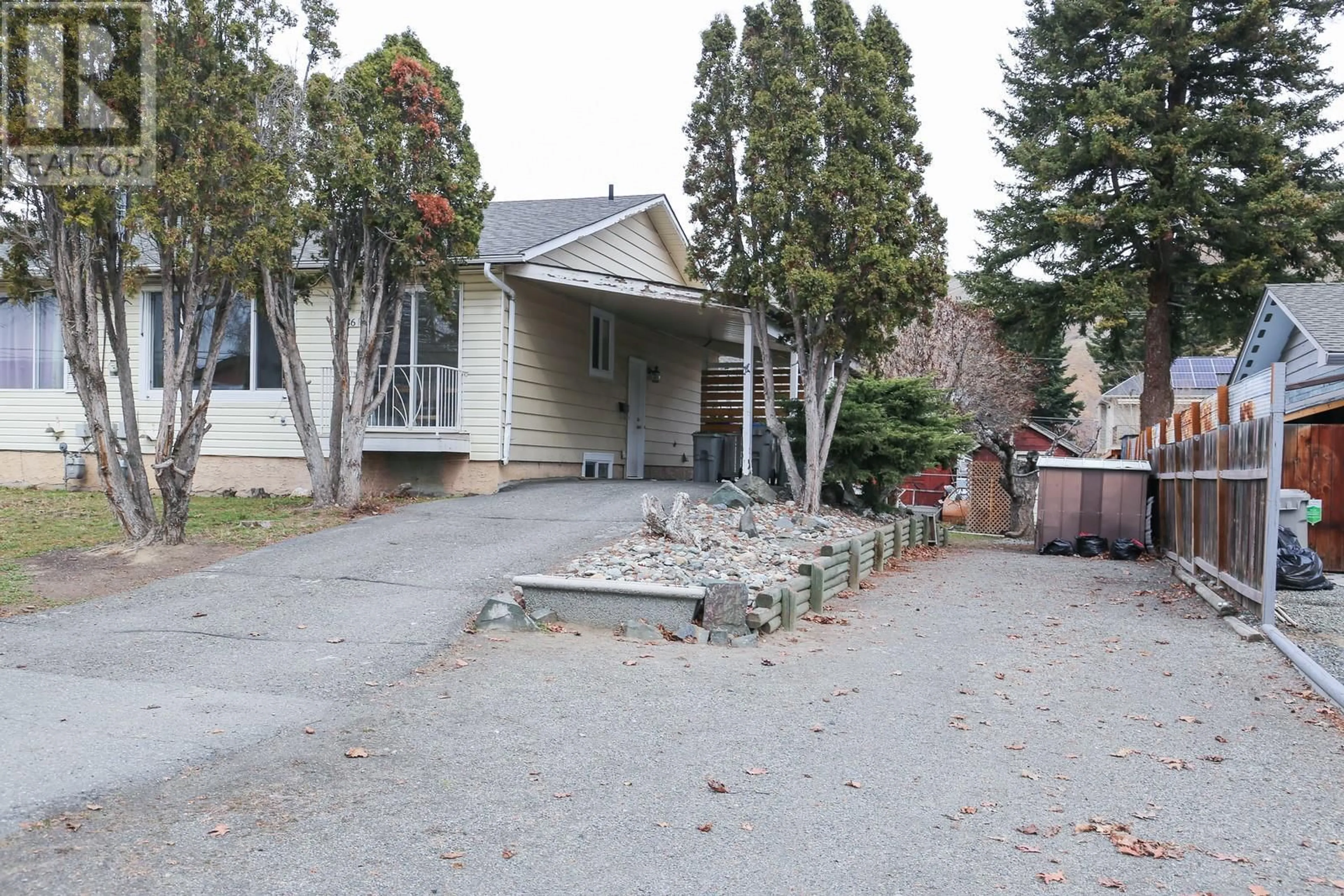 Unknown for 2336 BOSSERT AVENUE, Kamloops British Columbia V2B4V7
