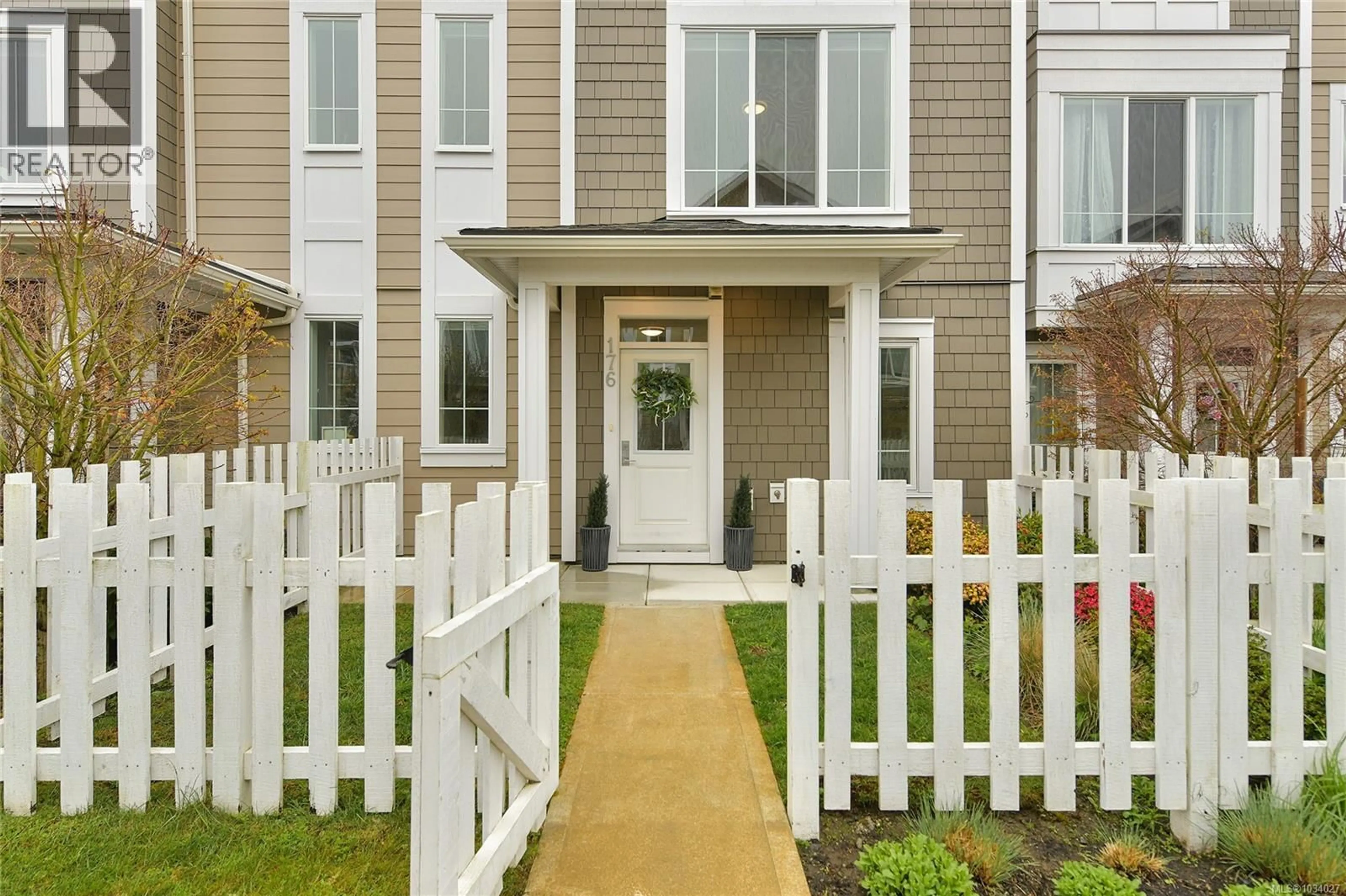 Unknown for 176 - 3501 DUNLIN STREET, Colwood British Columbia V9C0P7
