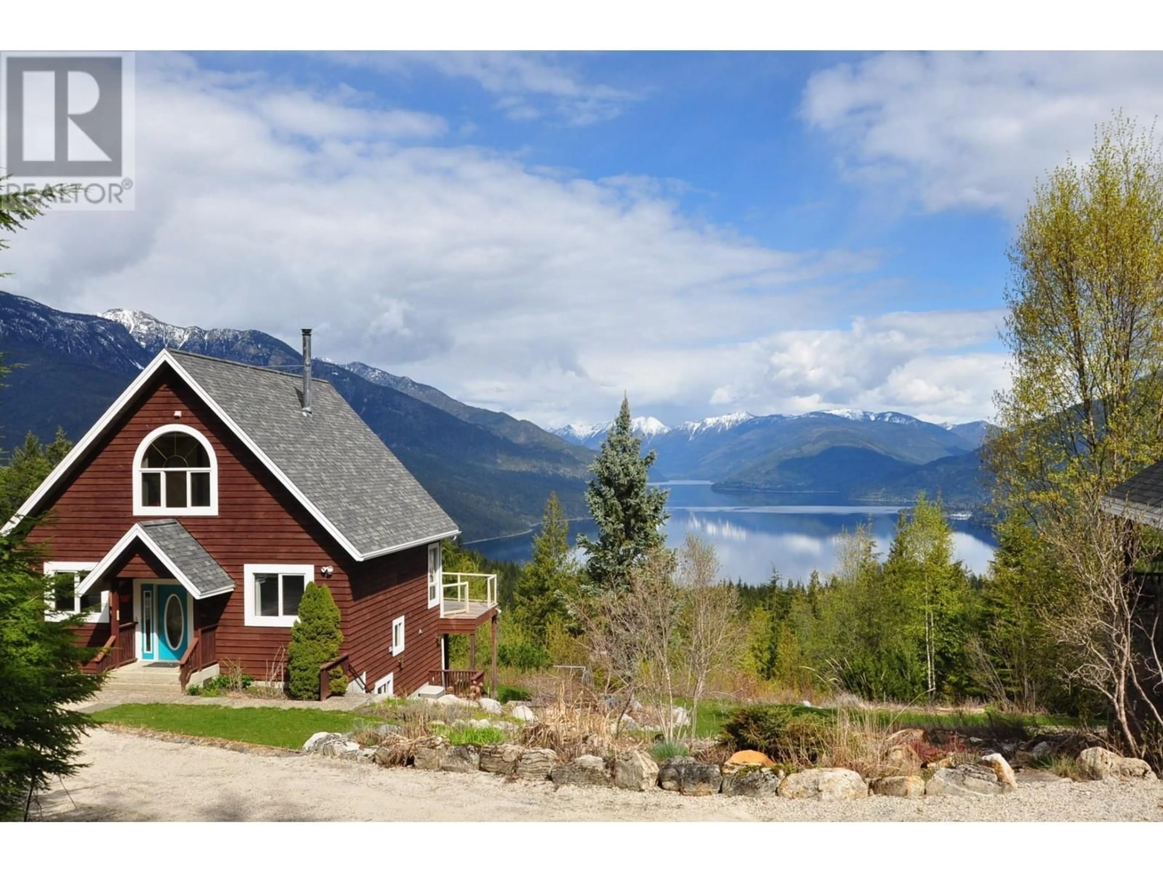 A pic from outside/outdoor area/front of a property/back of a property/a pic from drone, water/lake/river/ocean view for 8195 OMA ROAD, Silverton British Columbia V0G1S0