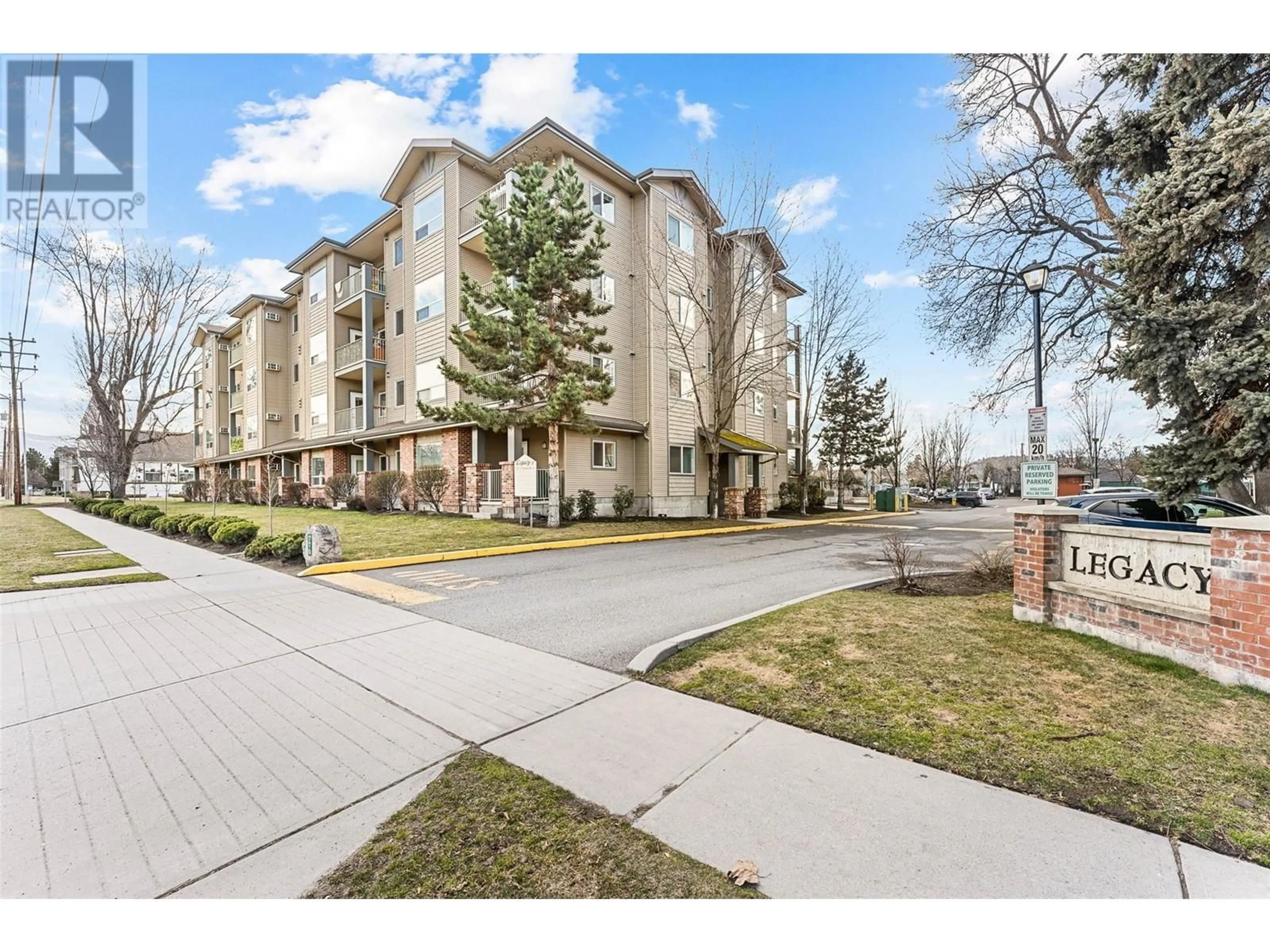 Unknown for 306 - 770 RUTLAND ROAD NORTH, Kelowna British Columbia V1X7B7