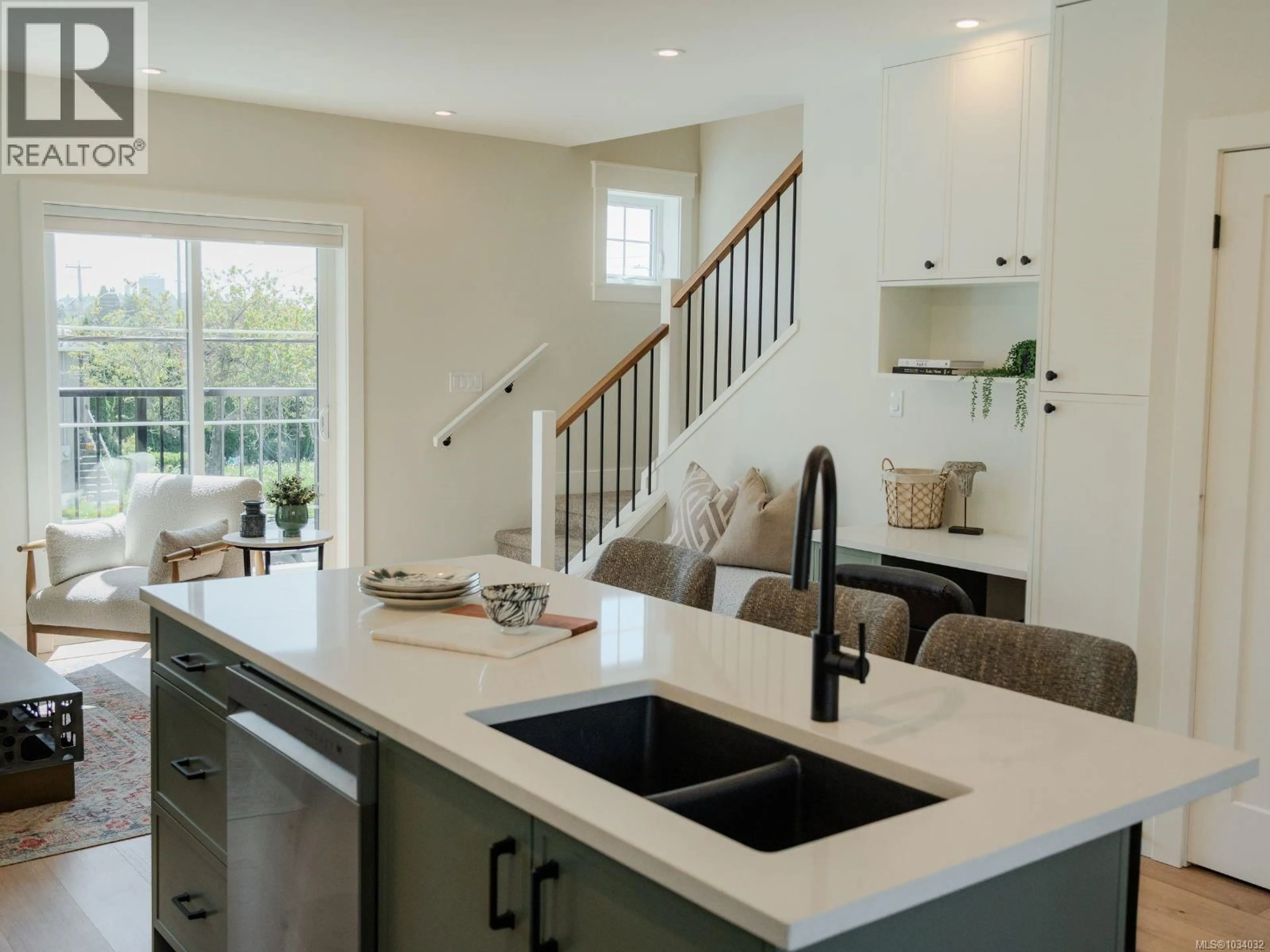 Open concept kitchen, unknown for 2 - 1830 ALLENBY STREET, Saanich British Columbia V8R3B7