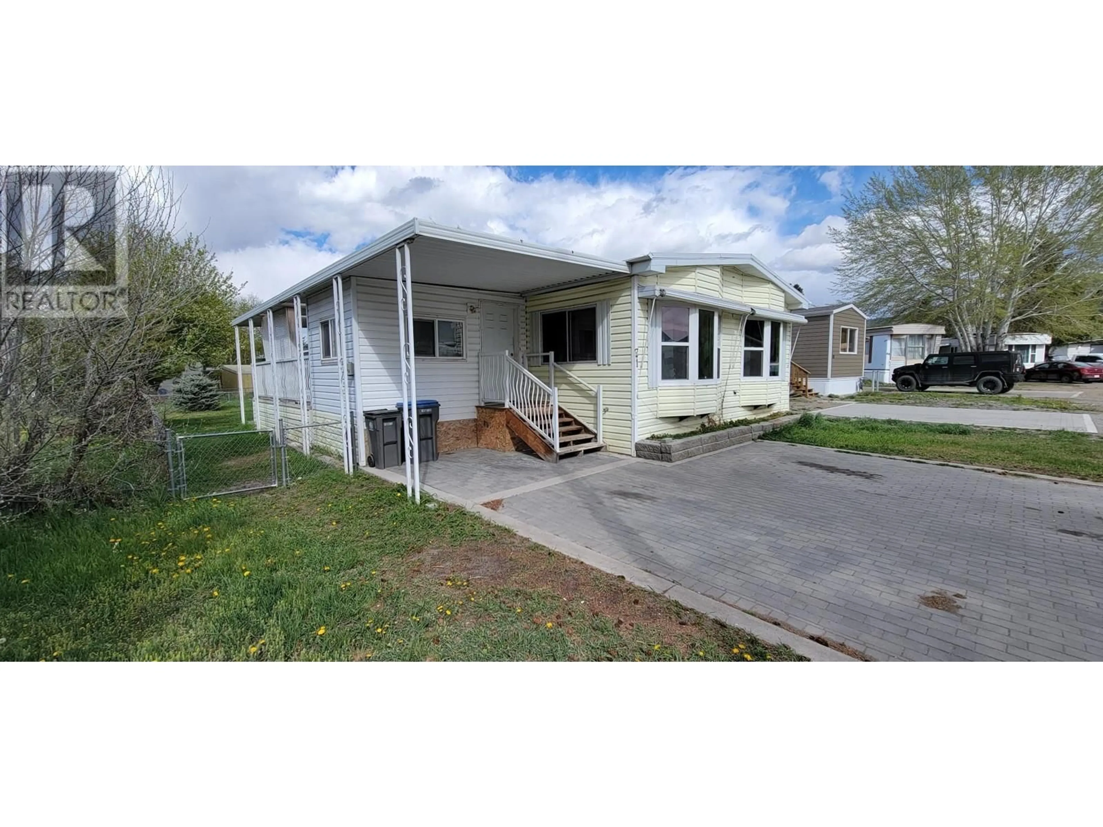Home with vinyl exterior material, street for 71 - 2776 CLAPPERTON AVENUE, Merritt British Columbia V1K1B8