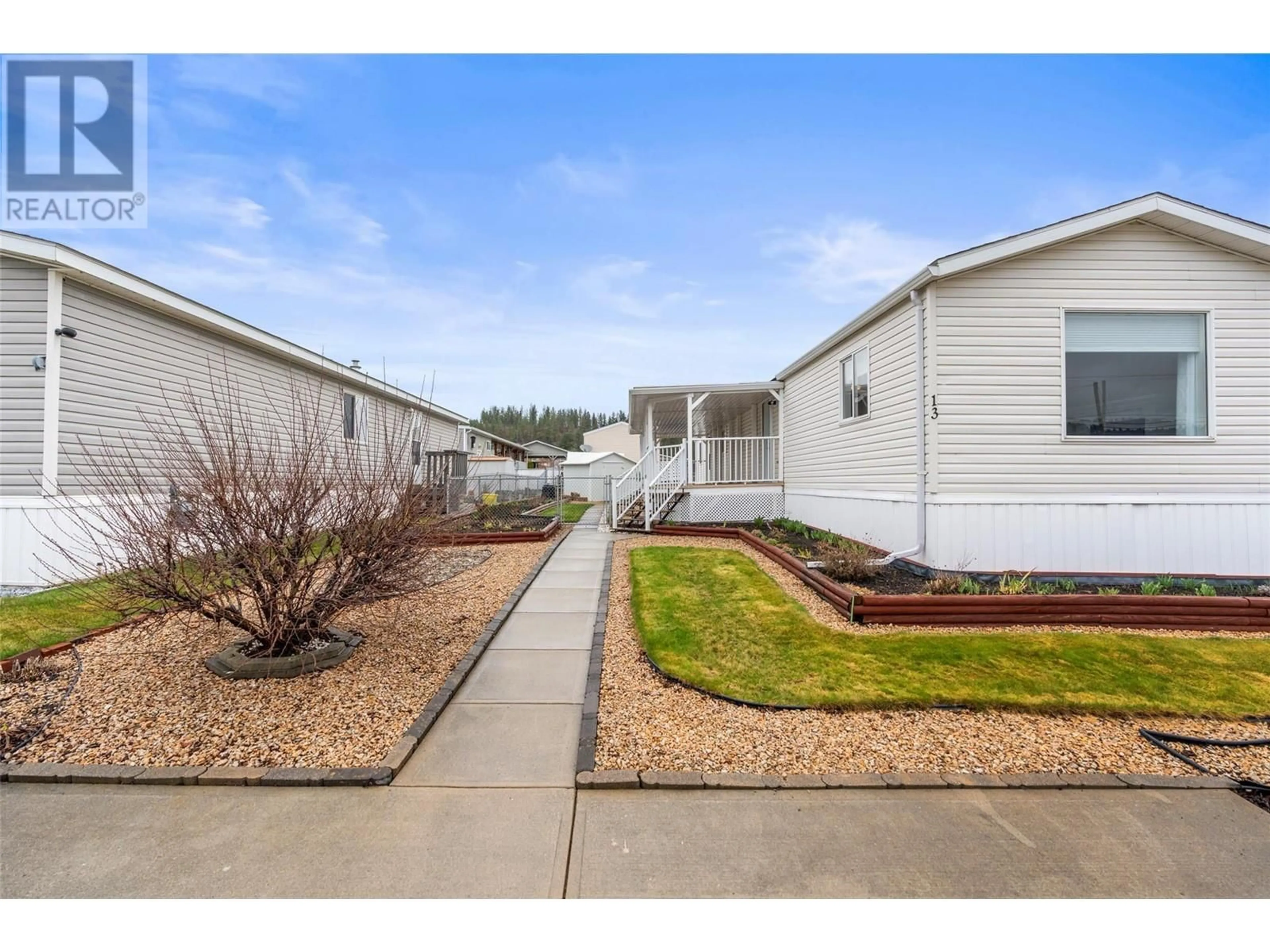 Home with vinyl exterior material, unknown for 13 - 12560 WESTSIDE ROAD, Vernon British Columbia V1H1S9