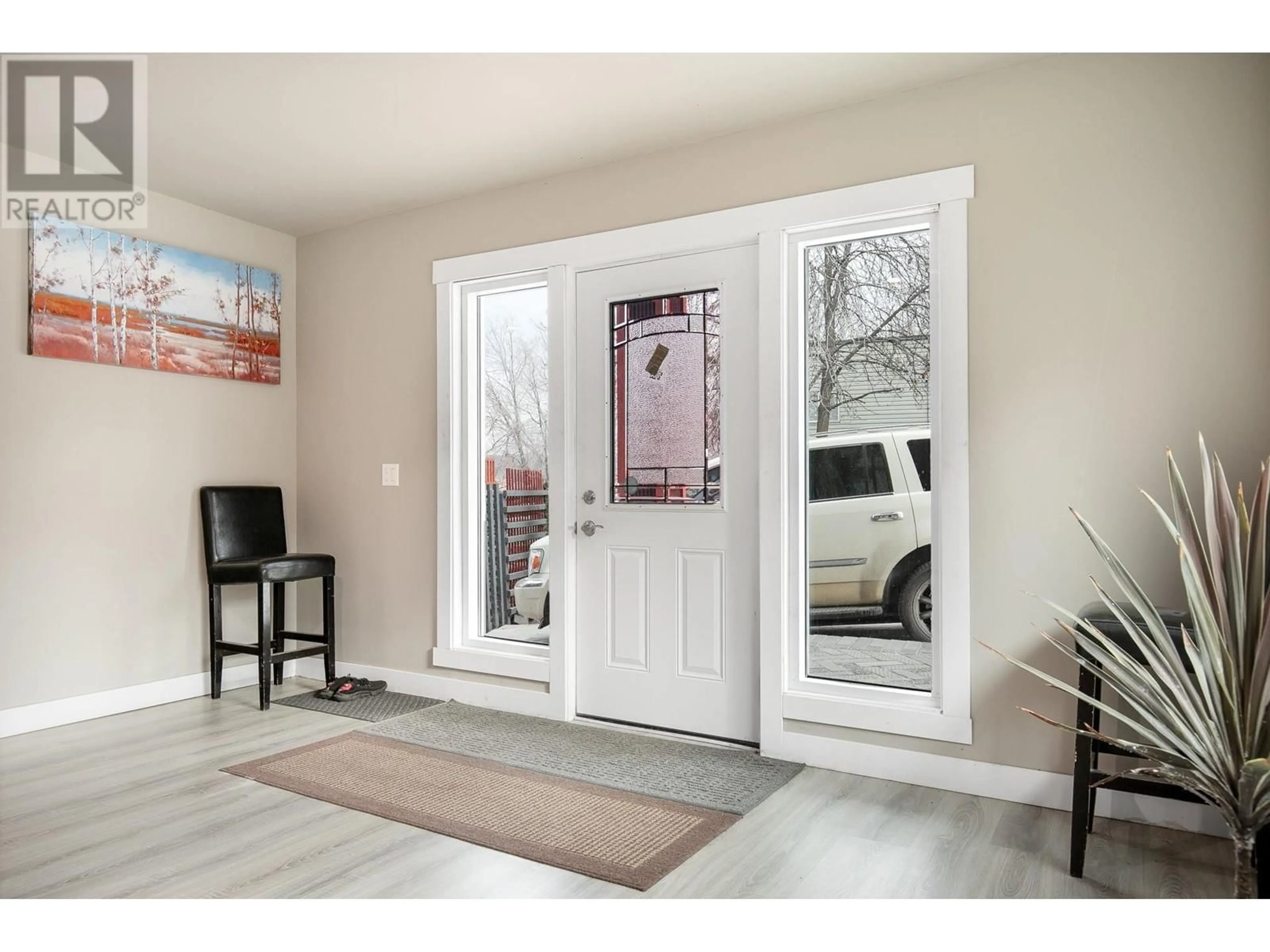Indoor entryway for 7880 PLEASANT VALLEY ROAD, Vernon British Columbia V1T7Z3