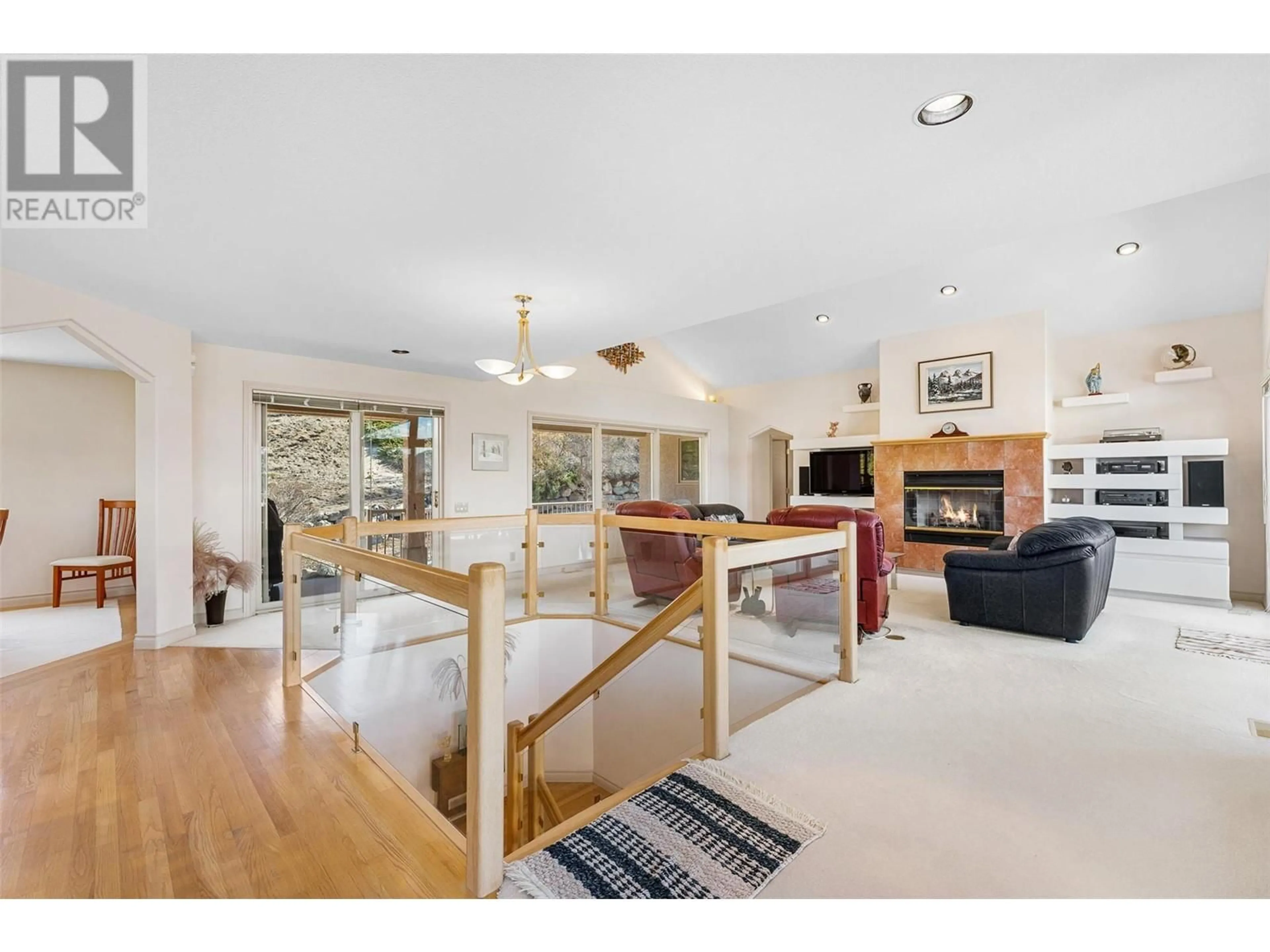 Unknown for 307 SANDPIPER COURT, Kelowna British Columbia V1W4K7