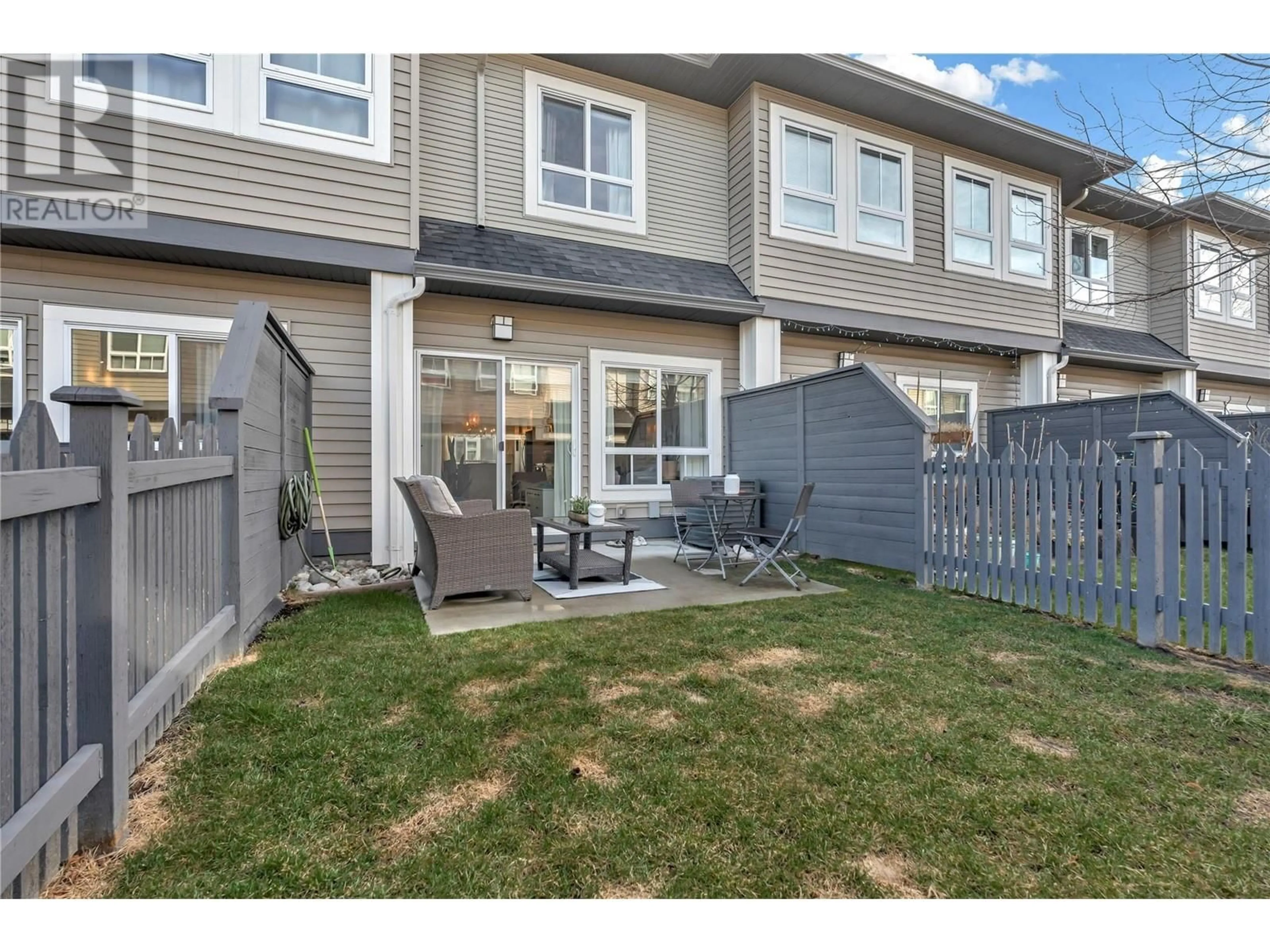Patio, unknown for 35 - 680 OLD MEADOWS ROAD, Kelowna British Columbia V1W5L4