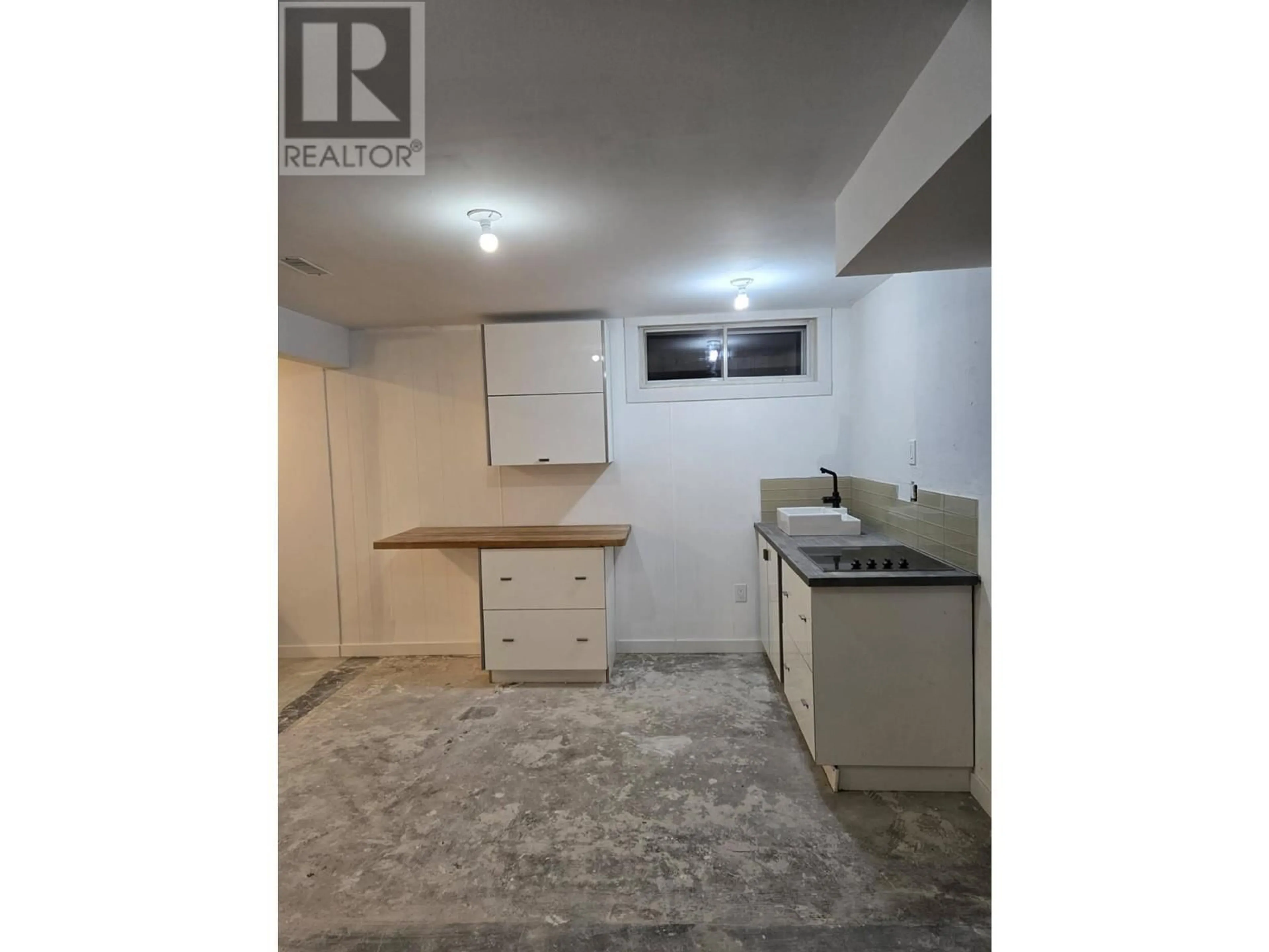 Standard kitchen, unknown for 420 OPAL DRIVE, Logan Lake British Columbia V0K1W0