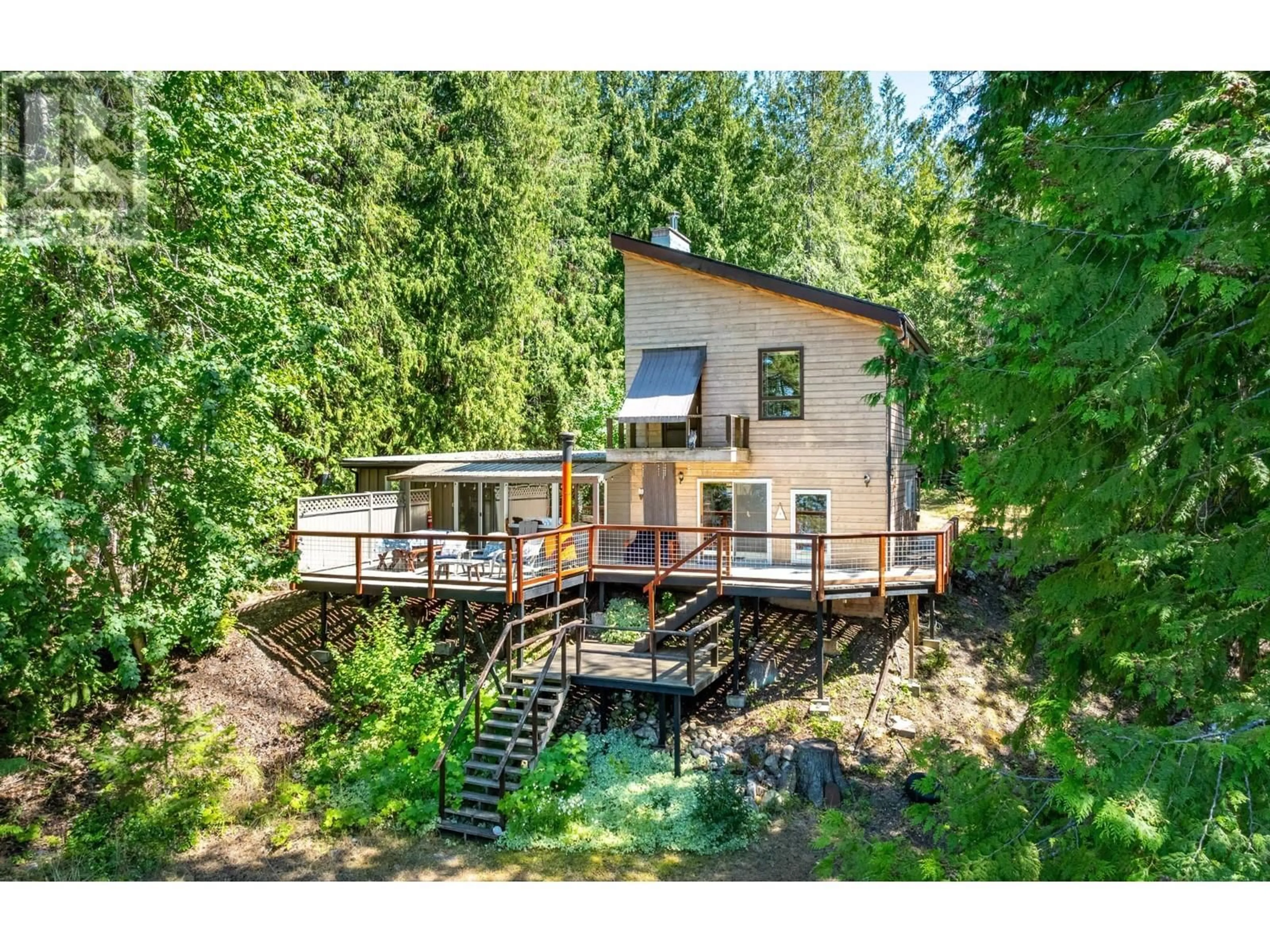 A pic from outside/outdoor area/front of a property/back of a property/a pic from drone, unknown for 13507 3A HIGHWAY, Boswell British Columbia V0B1A0