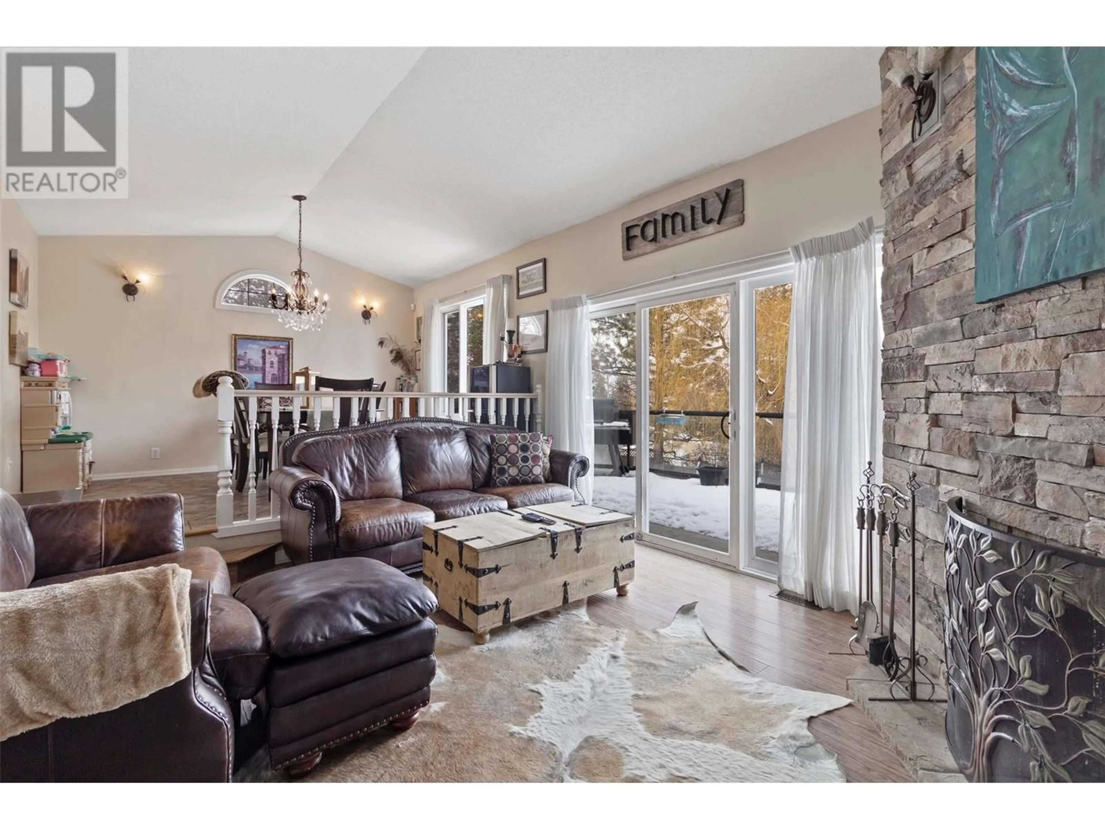 Living room with furniture, ceramic/tile floor for 194 CASTLE TOWERS DRIVE, Kamloops British Columbia V2E2C6