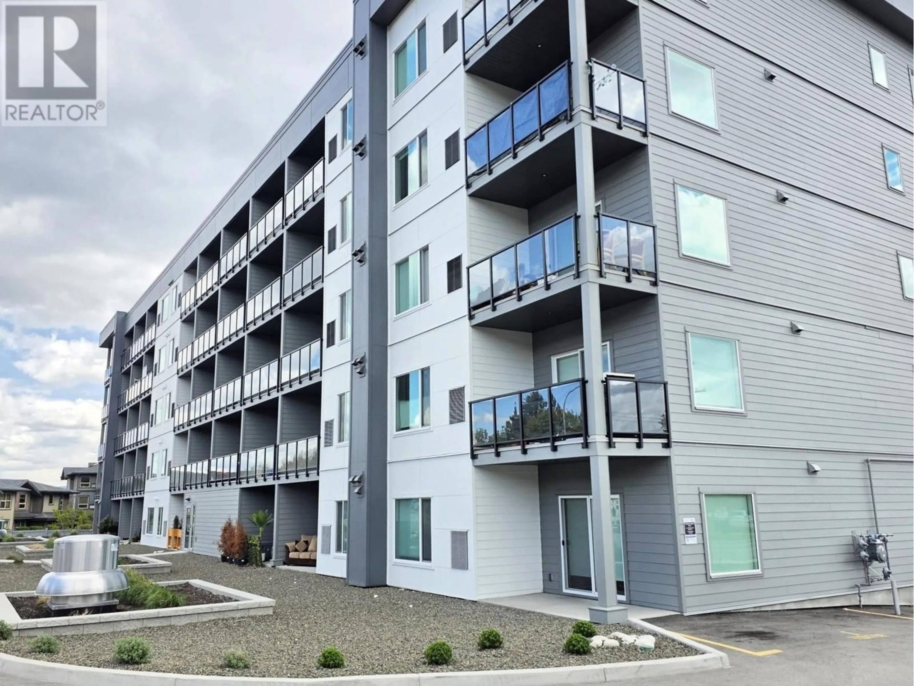 Unknown for 305 - 2345 BUTT ROAD, Westbank British Columbia V4T0G2