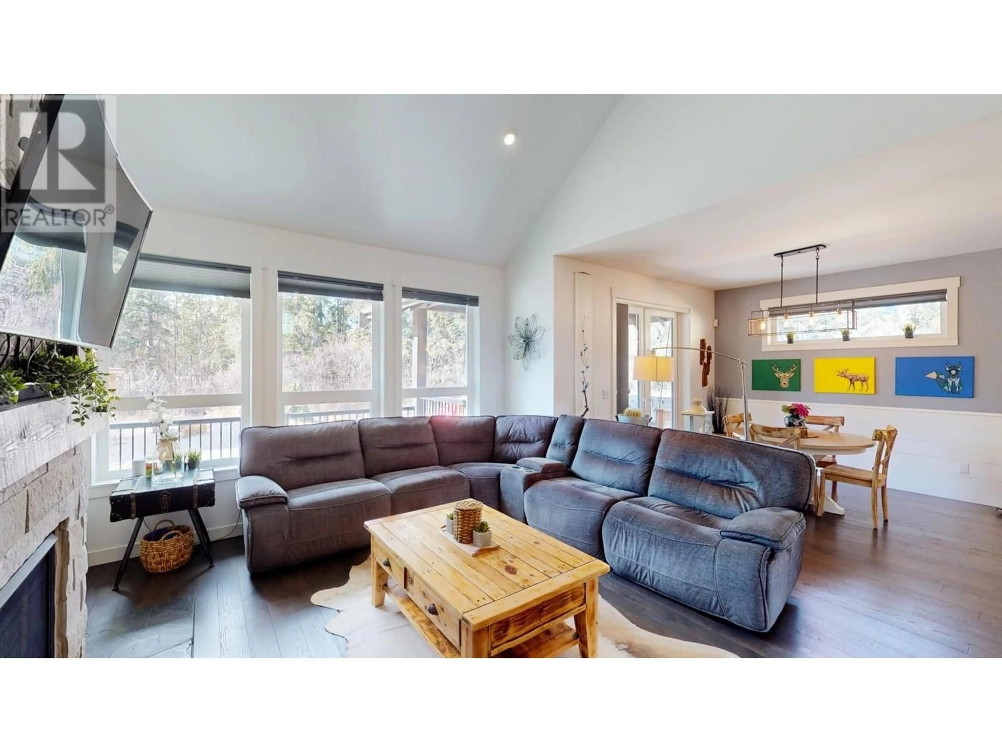 Living room with furniture, unknown for 1810 FOXWOOD TRAIL, Windermere British Columbia V0B2L2