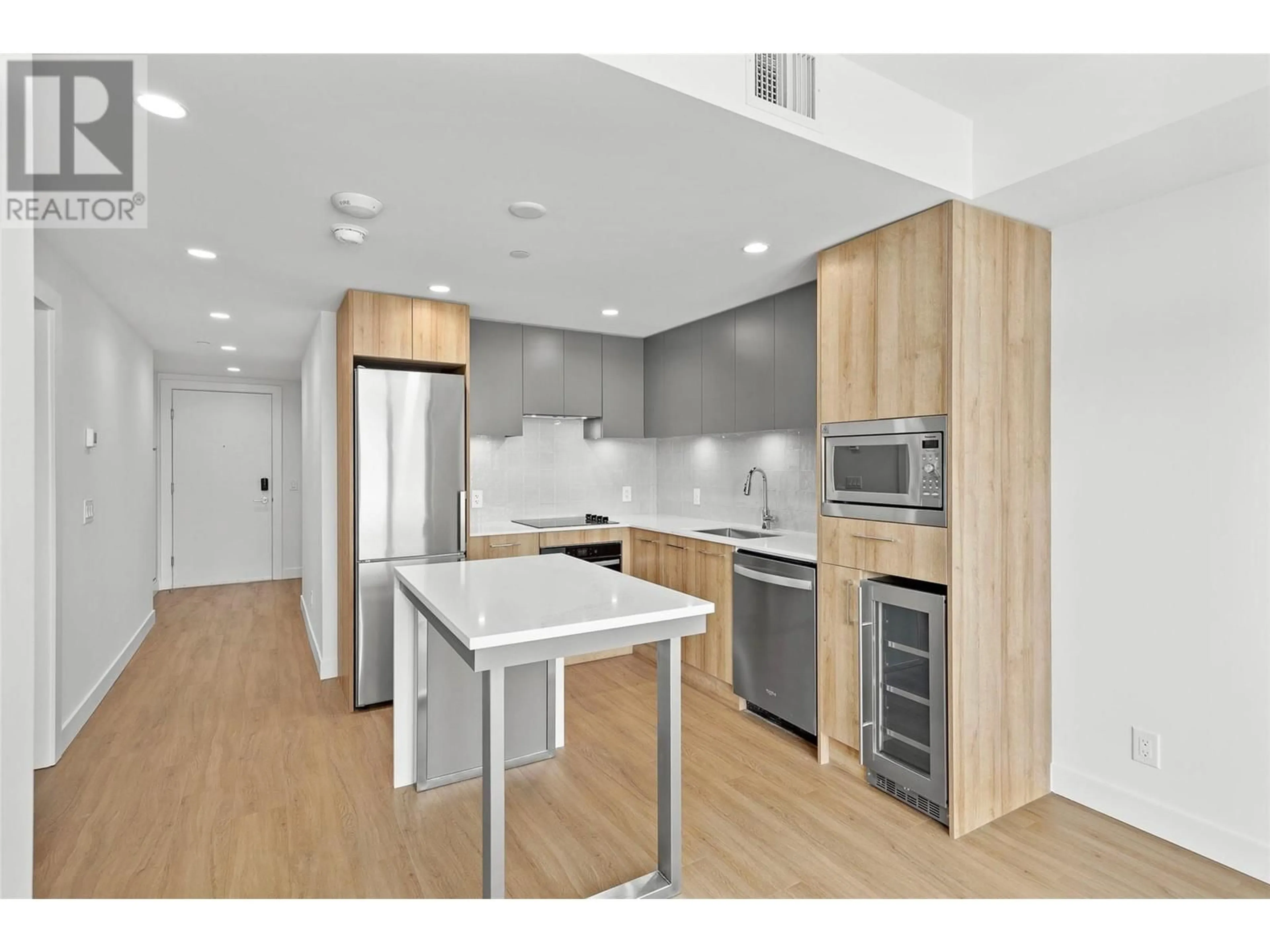 Open concept kitchen, unknown for 803 - 3699 CAPOZZI ROAD, Kelowna British Columbia V1W3L2