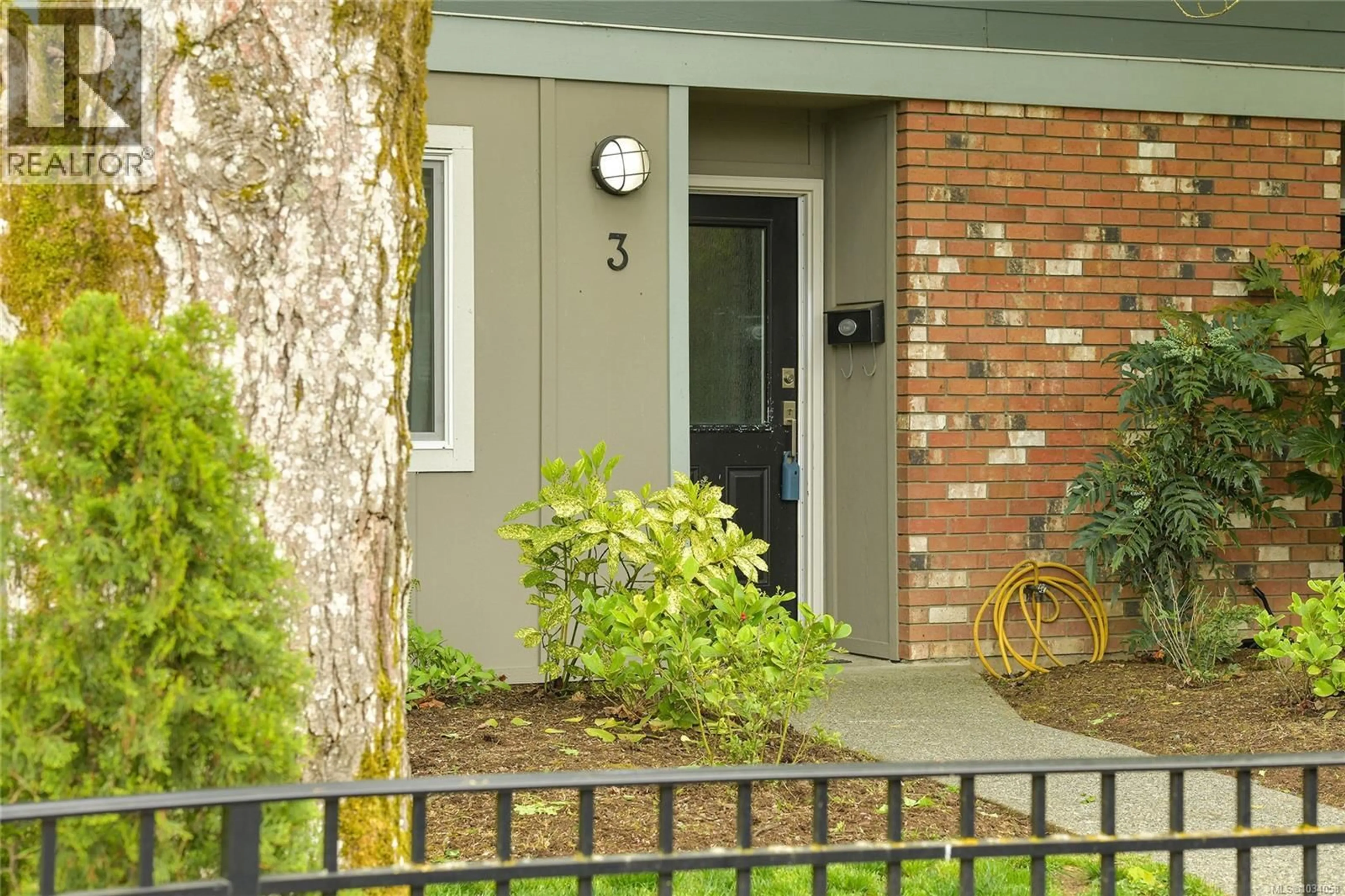 Unknown for 3 - 660 JUBILEE STREET, Duncan British Columbia V9L1X6