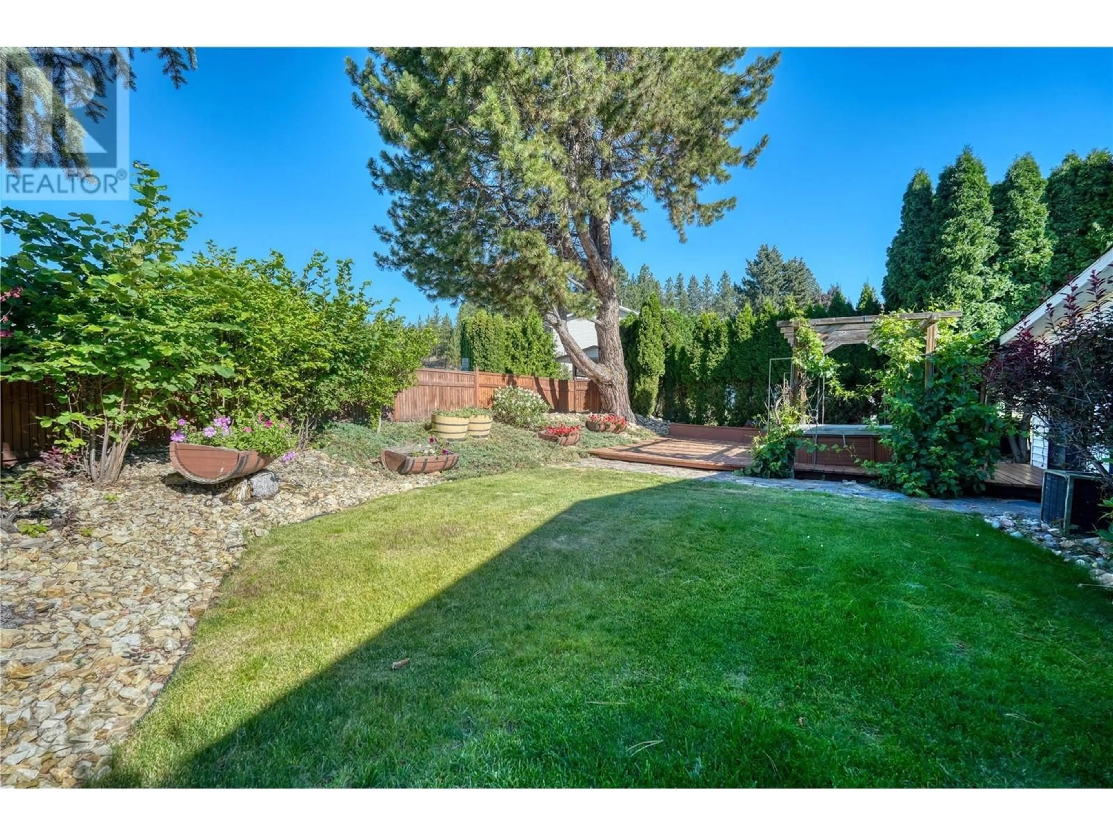 A pic from outside/outdoor area/front of a property/back of a property/a pic from drone, unknown for 1 - 17017 SNOW AVENUE, Summerland British Columbia V0H1Z6
