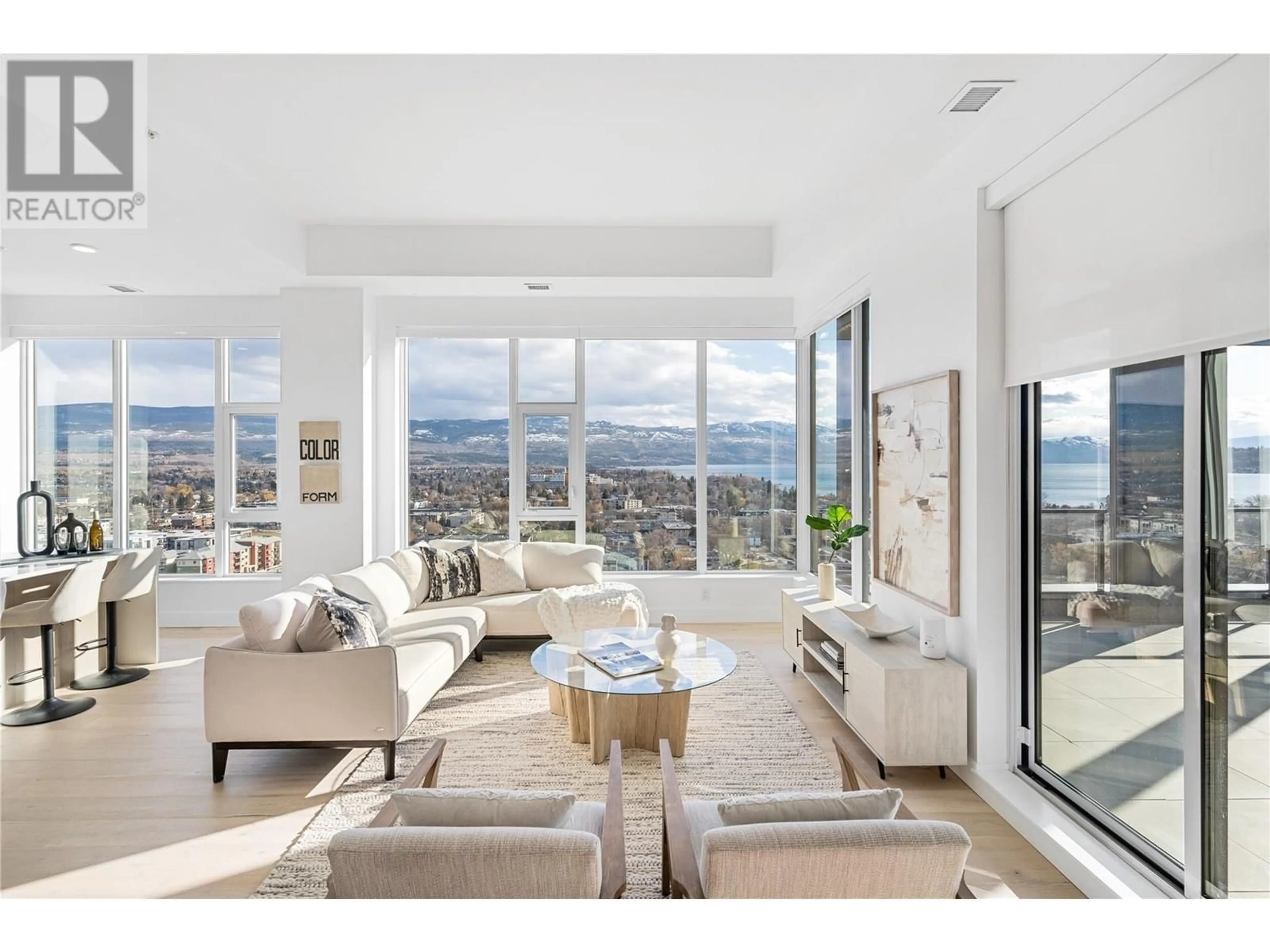 Living room with furniture, unknown for PH1 - 1588 ELLIS STREET, Kelowna British Columbia V1Y8L1