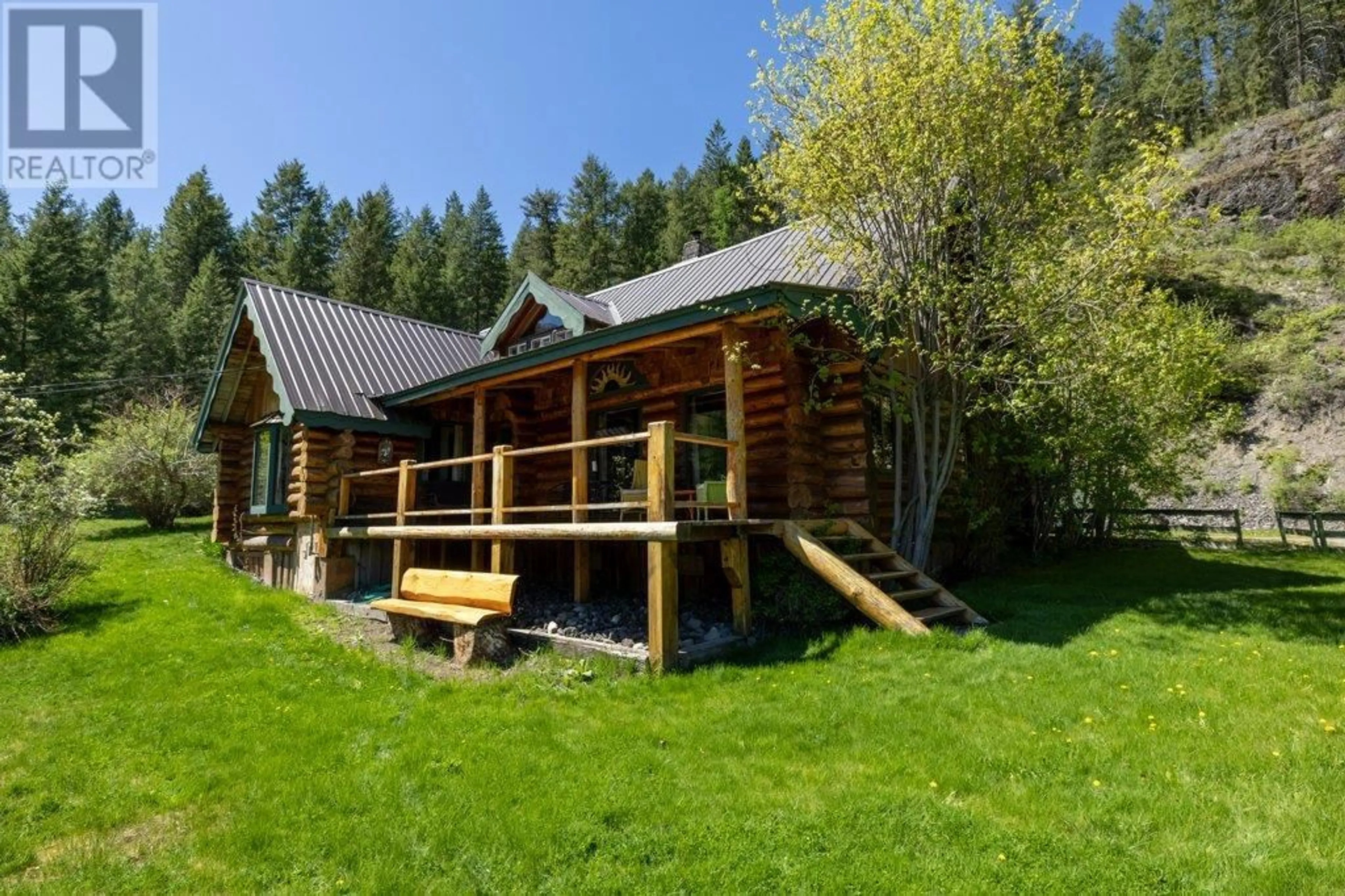 Patio, unknown for 3015 CHRISTIAN VALLEY ROAD, Westbridge British Columbia V0H1Y0