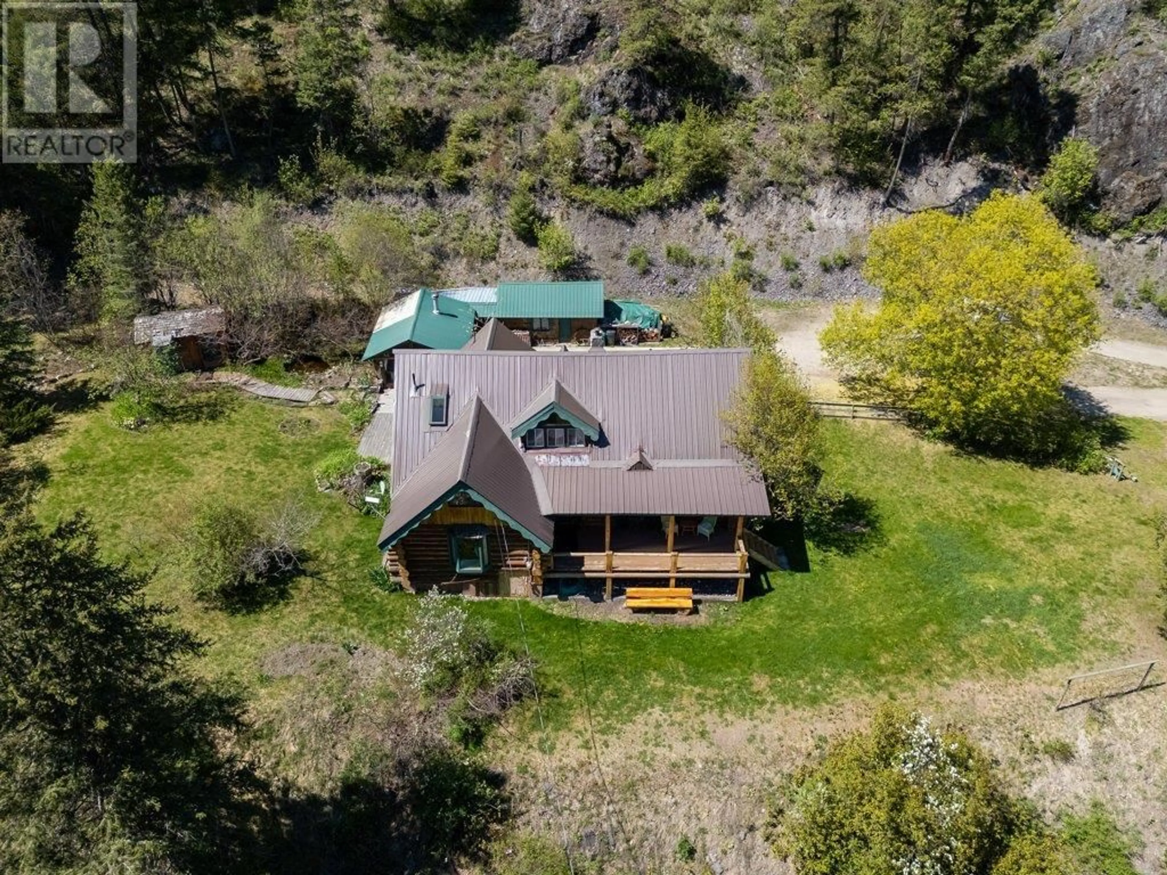 A pic from outside/outdoor area/front of a property/back of a property/a pic from drone, mountain view for 3015 CHRISTIAN VALLEY ROAD, Westbridge British Columbia V0H1Y0