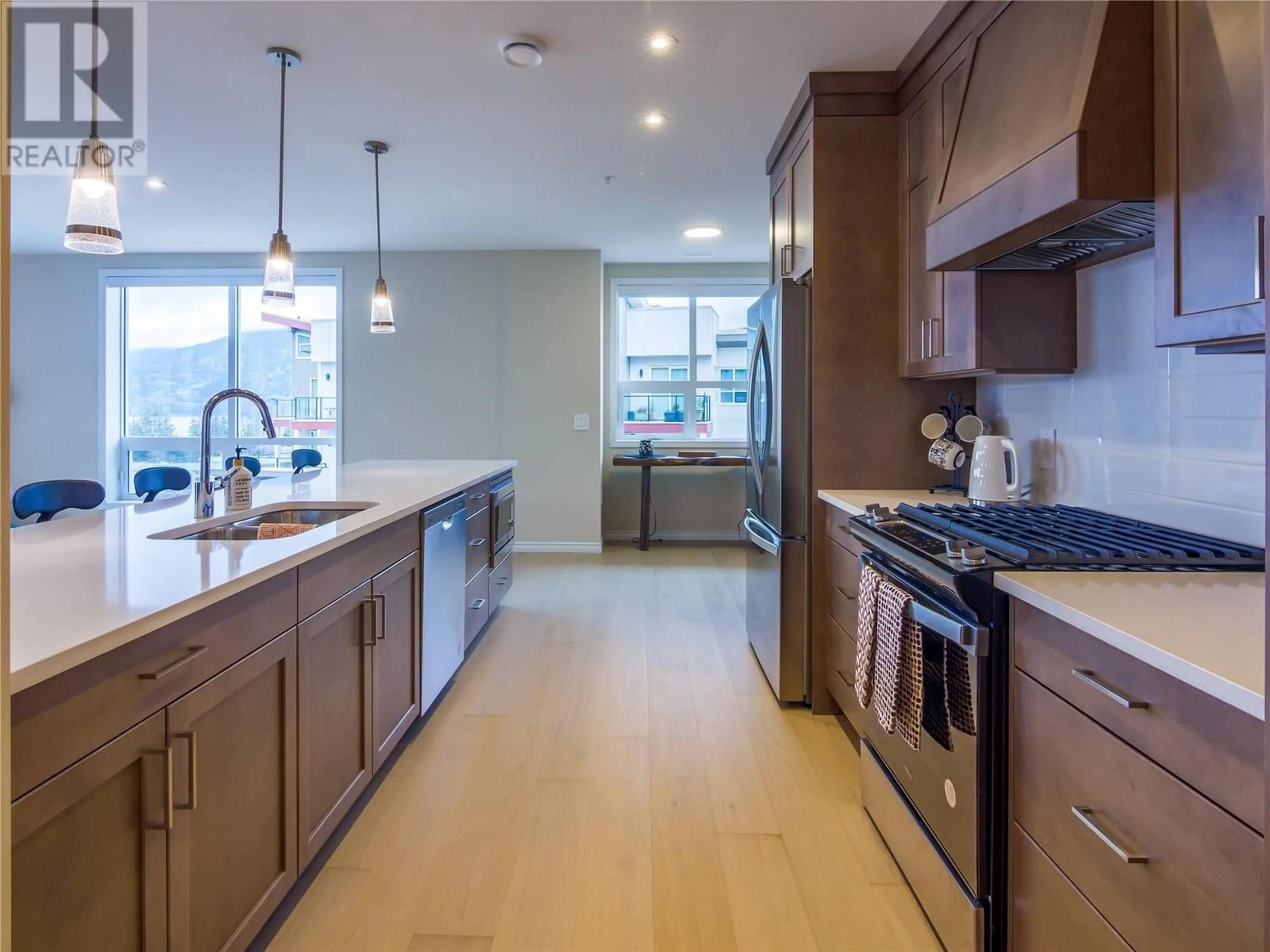 Open concept kitchen, unknown for 1204 - 3362 SKAHA LAKE ROAD, Penticton British Columbia V2A0J4