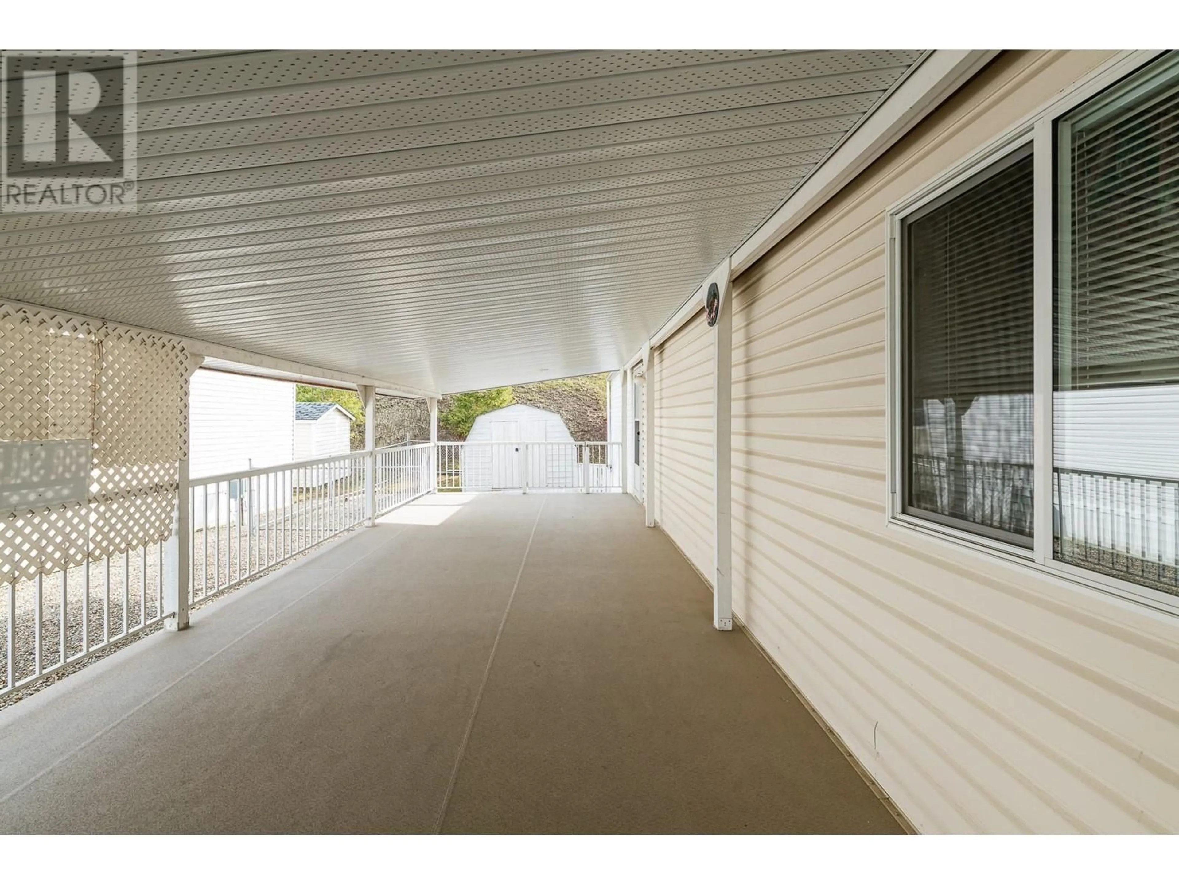 Patio, street for 90 - 445 6TH AVENUE NORTH, Creston British Columbia V0B1G3