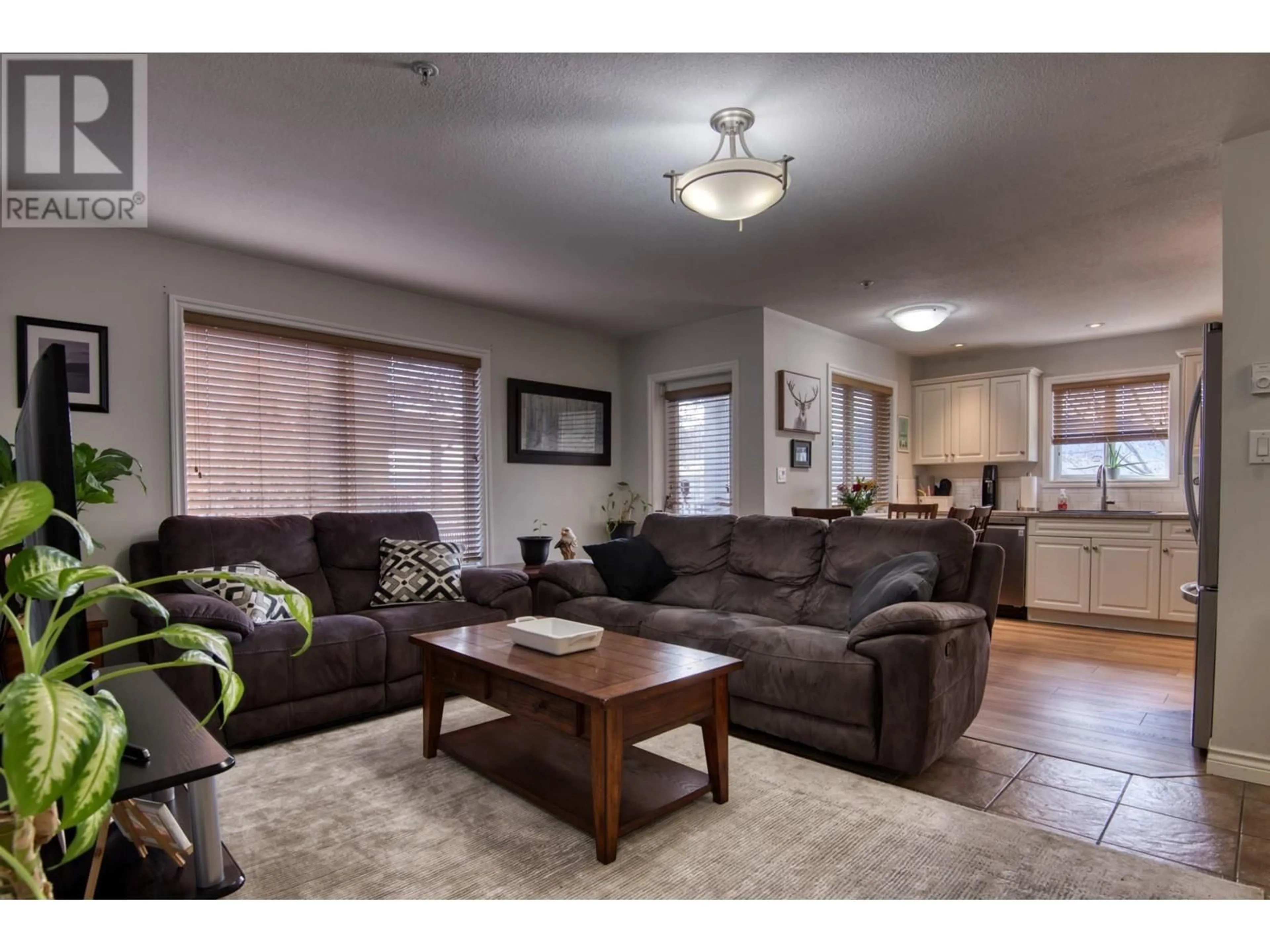 Living room with furniture, unknown for 102 - 764 GOVERNMENT STREET, Penticton British Columbia V2A4T3