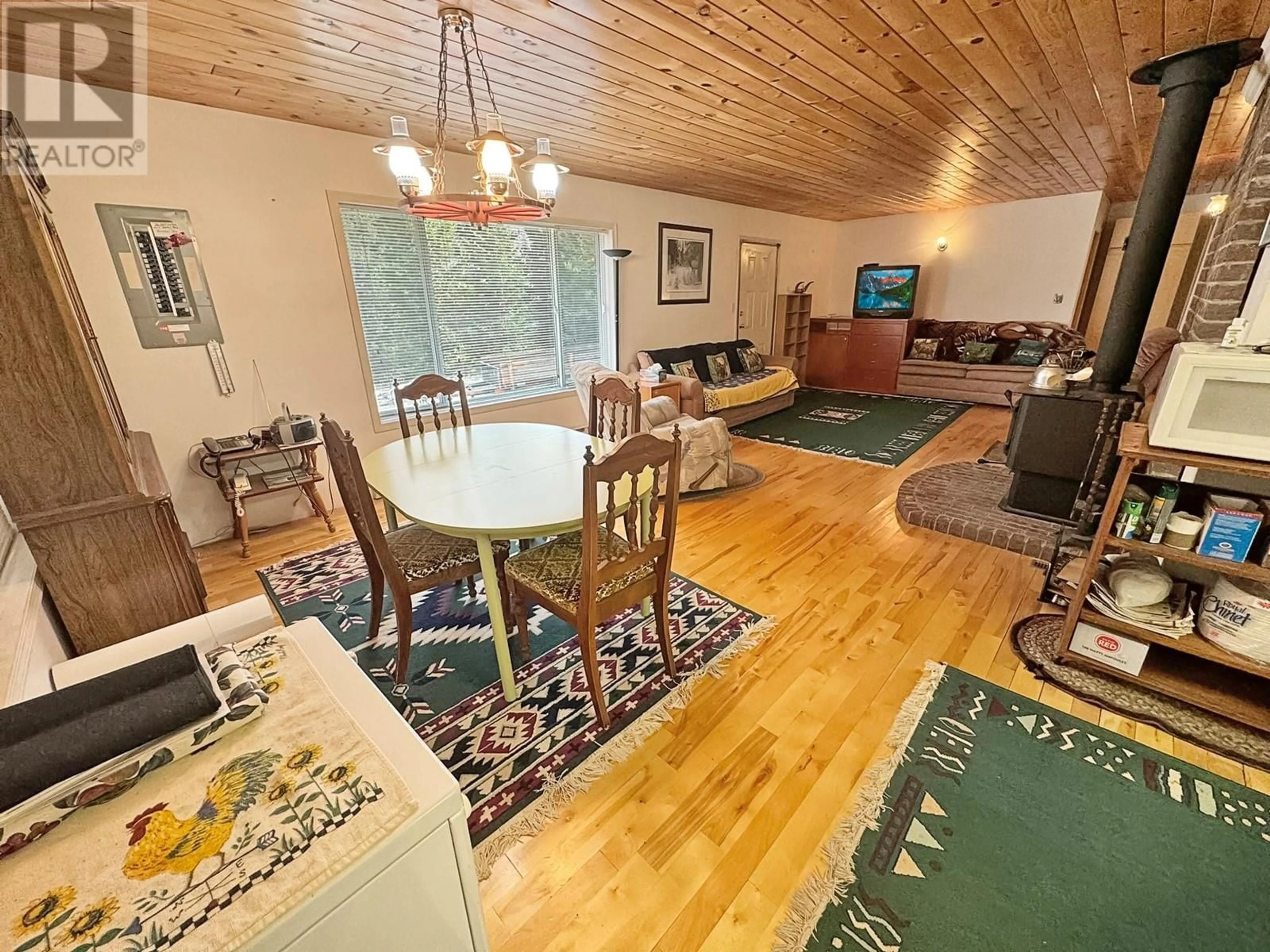 Dining room, wood/laminate floor for 4288 PRINCETON SUMMERLAND ROAD, Princeton British Columbia V0X1W0