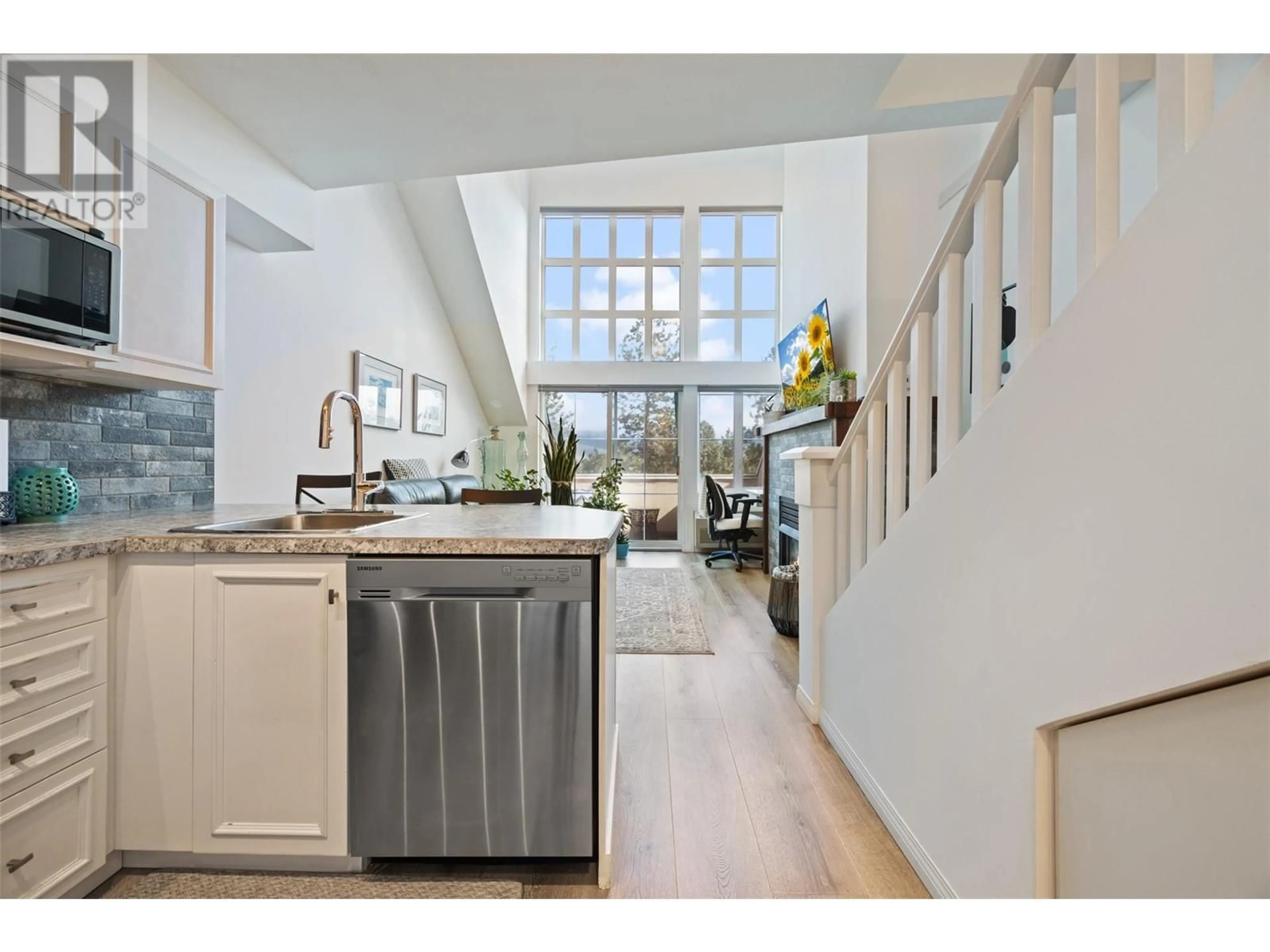 Open concept kitchen, unknown for 302 - 3185 VIA CENTRALE OTHER, Kelowna British Columbia V1V2A7