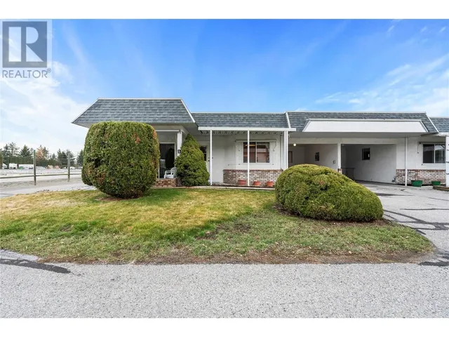 11110 Quinpool Road Unit# 1, Summerland 2