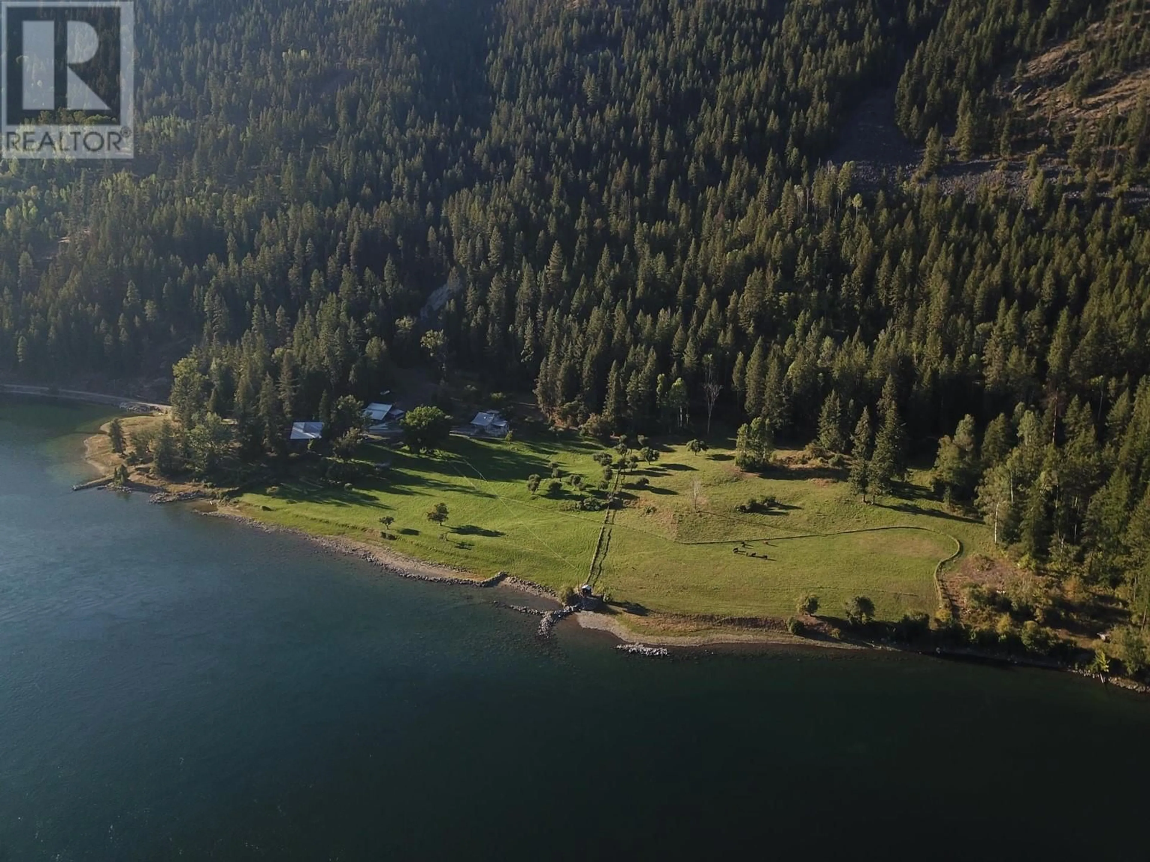 A pic from outside/outdoor area/front of a property/back of a property/a pic from drone, water/lake/river/ocean view for 6302 MARSDEN ROAD, Nelson British Columbia V1L6X9
