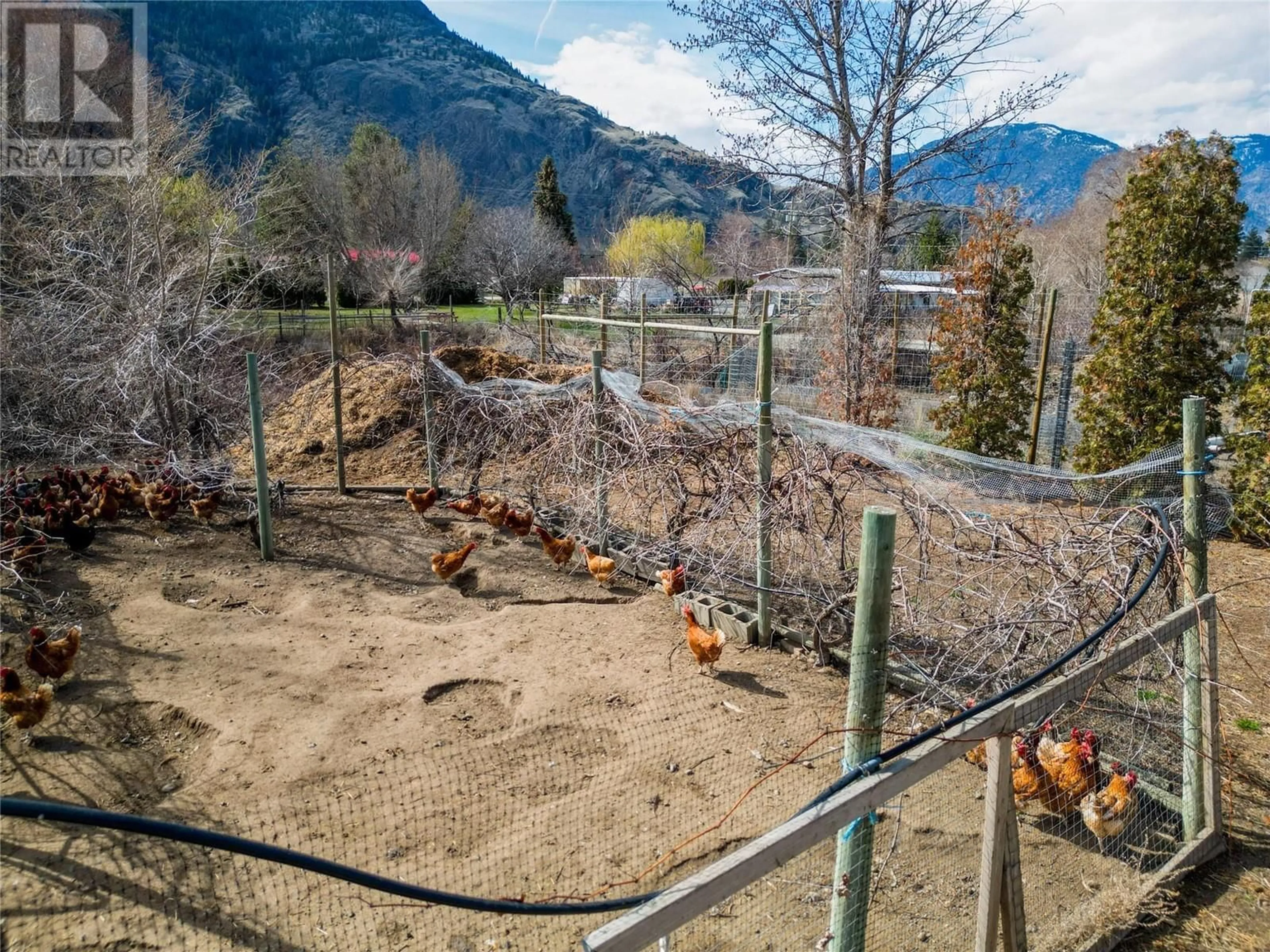 A pic from outside/outdoor area/front of a property/back of a property/a pic from drone, mountain view for 2224 NEWTON ROAD, Cawston British Columbia V0X1C1
