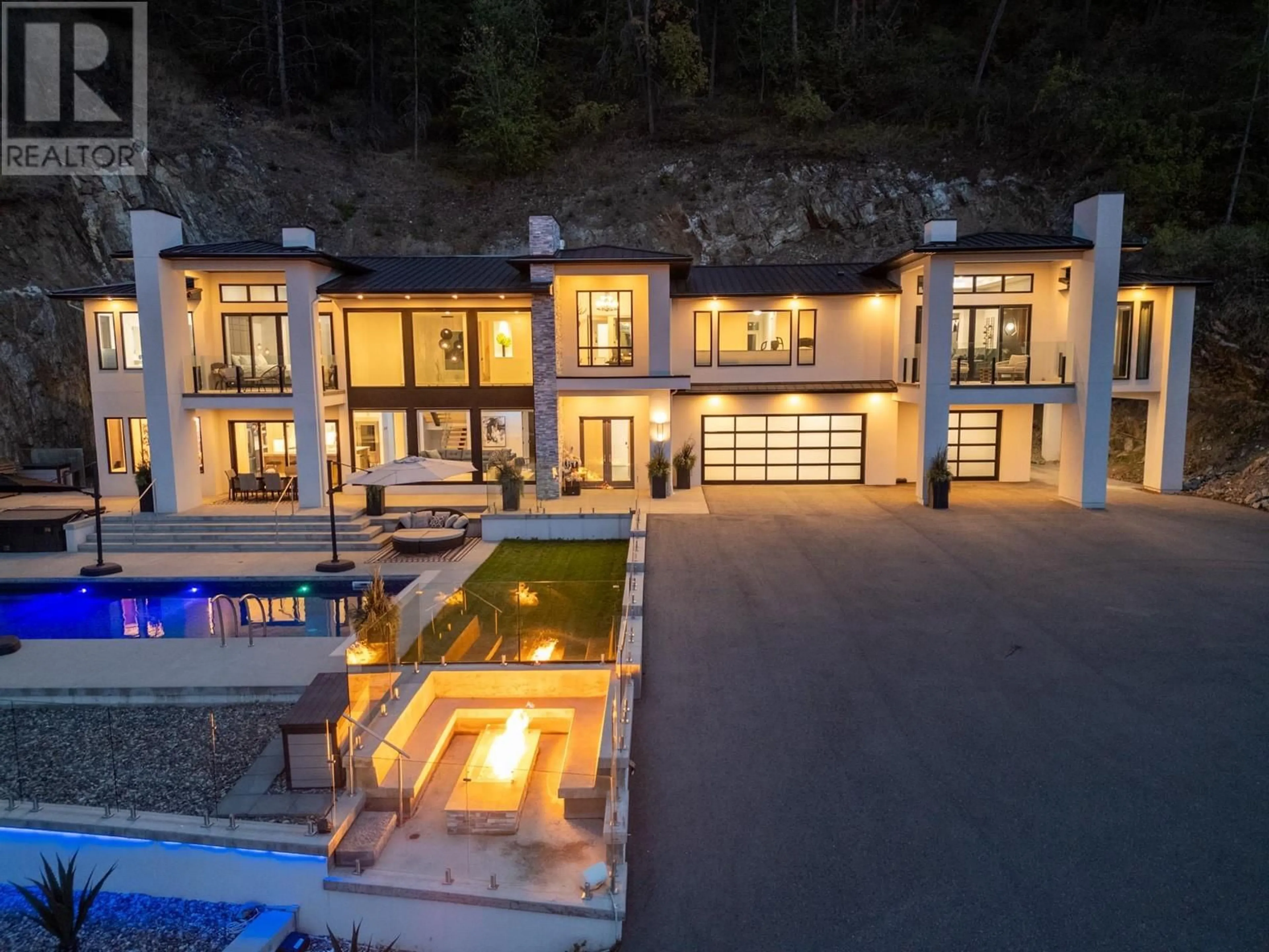 Unknown for 112 + 116 SUNSET BOULEVARD, Vernon British Columbia V1H1T7