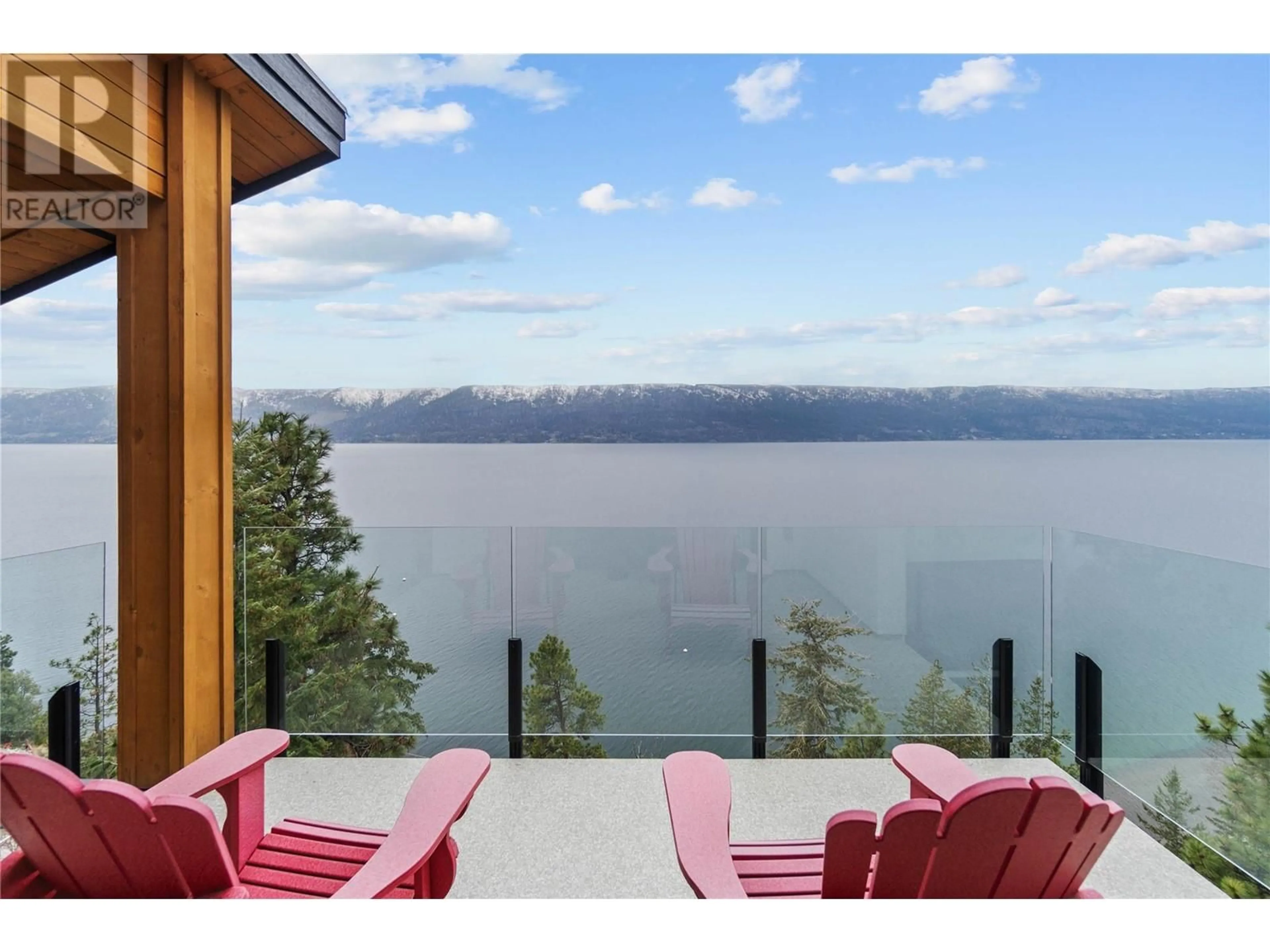 Patio, water/lake/river/ocean view for 1526 MARBLE LEDGE DRIVE, Lake Country British Columbia V4V2T4