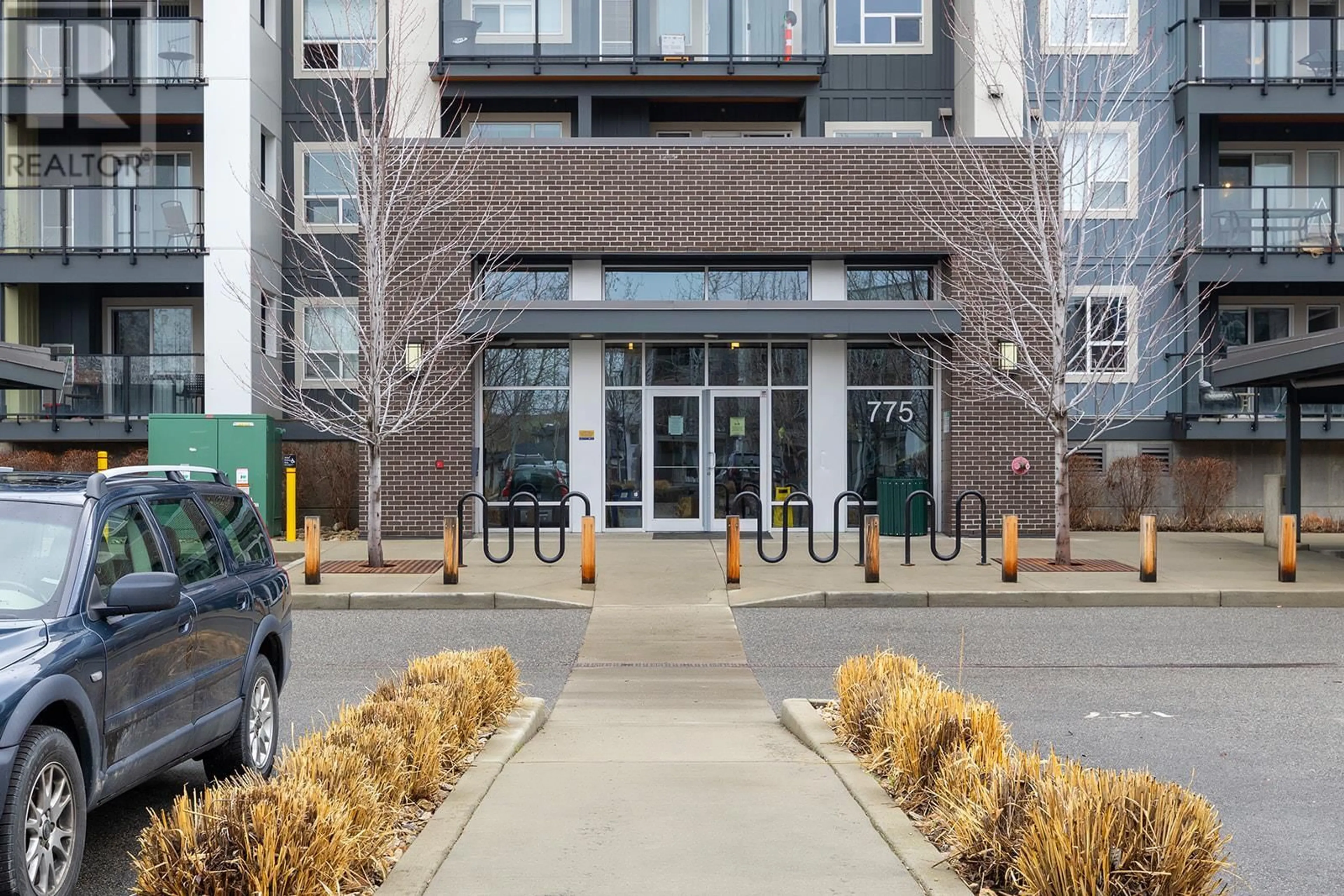 Indoor foyer for 312 - 775 ACADEMY WAY, Kelowna British Columbia V1V0A5