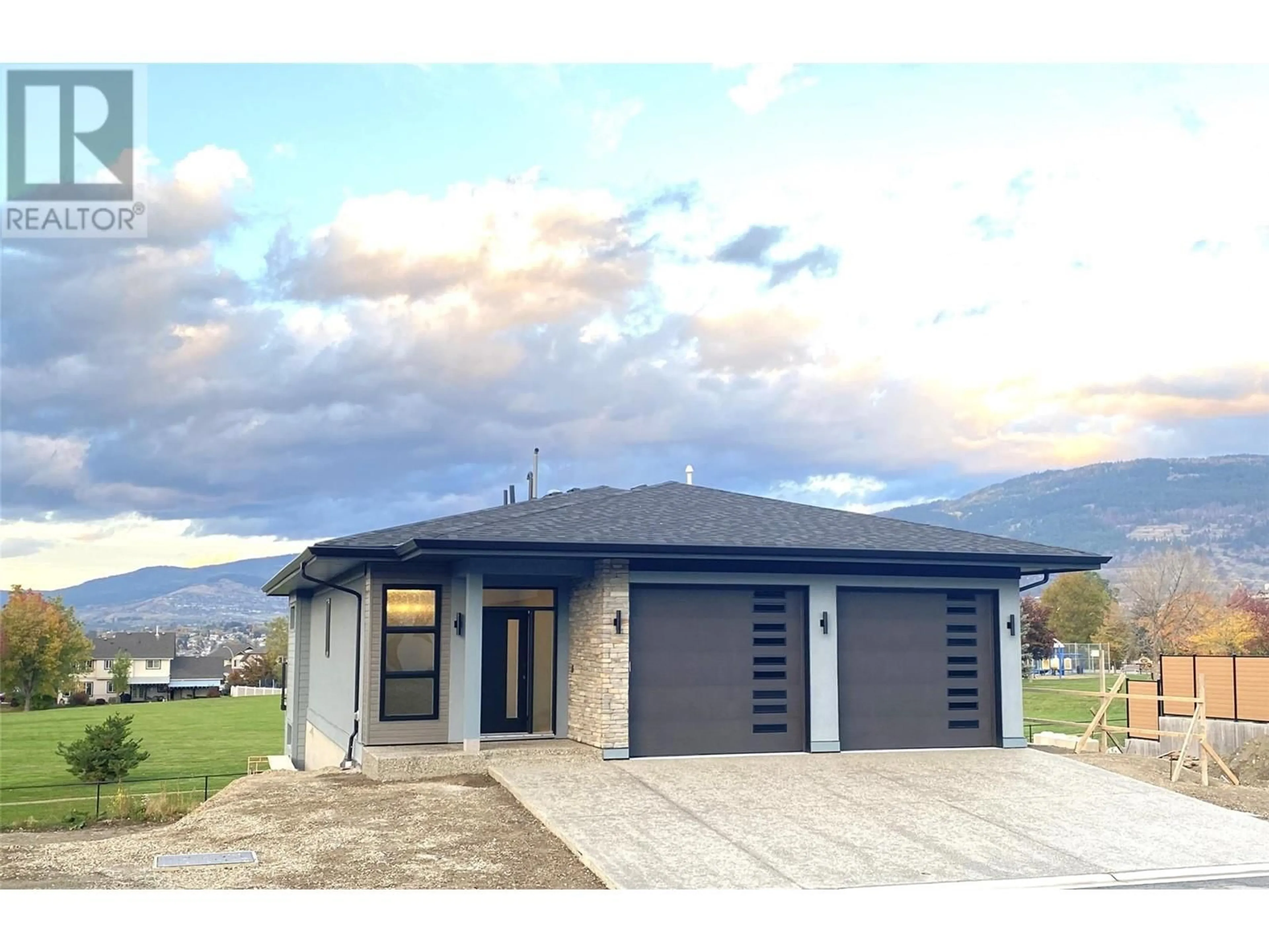 Unknown for 975 MT BURNHAM ROAD, Vernon British Columbia V1B2B6