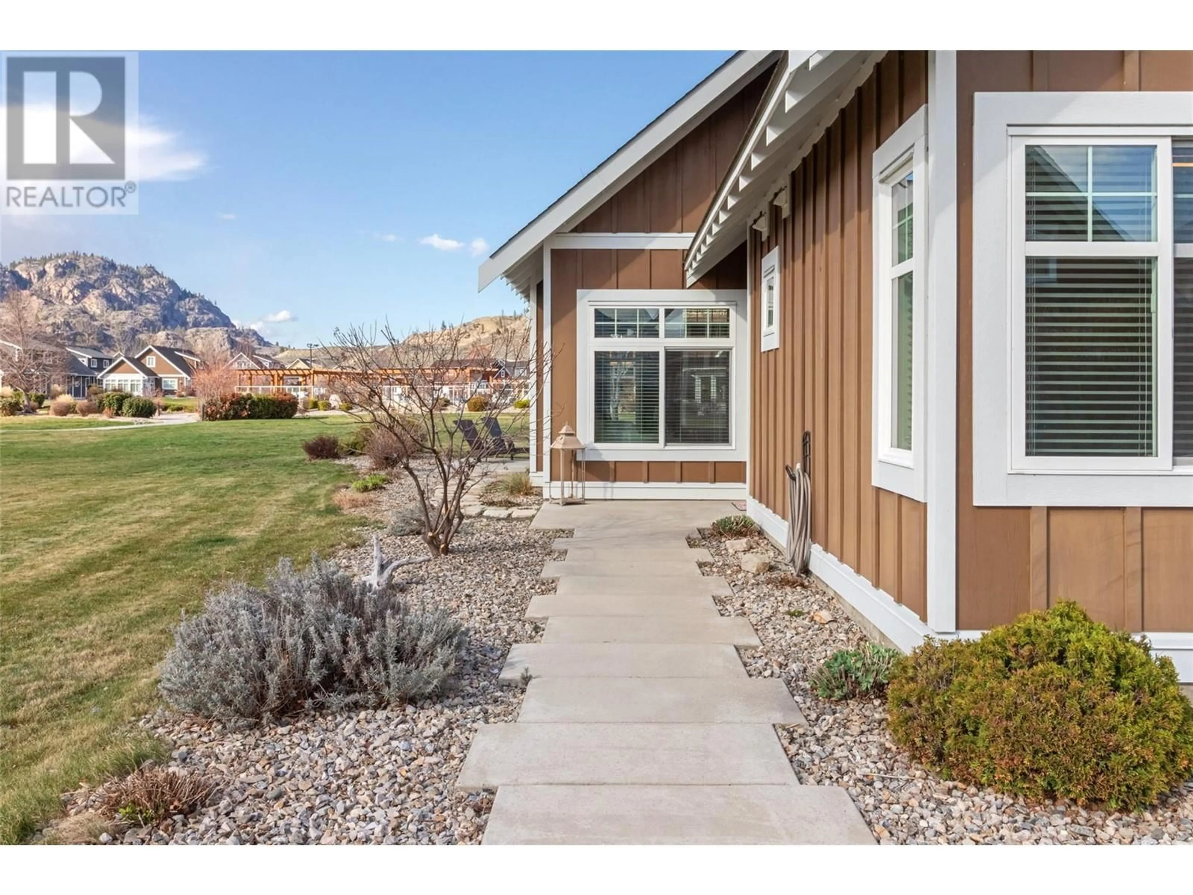 Home with vinyl exterior material, mountain view for 142 - 2450 RADIO TOWER ROAD, Oliver British Columbia V0H1T1