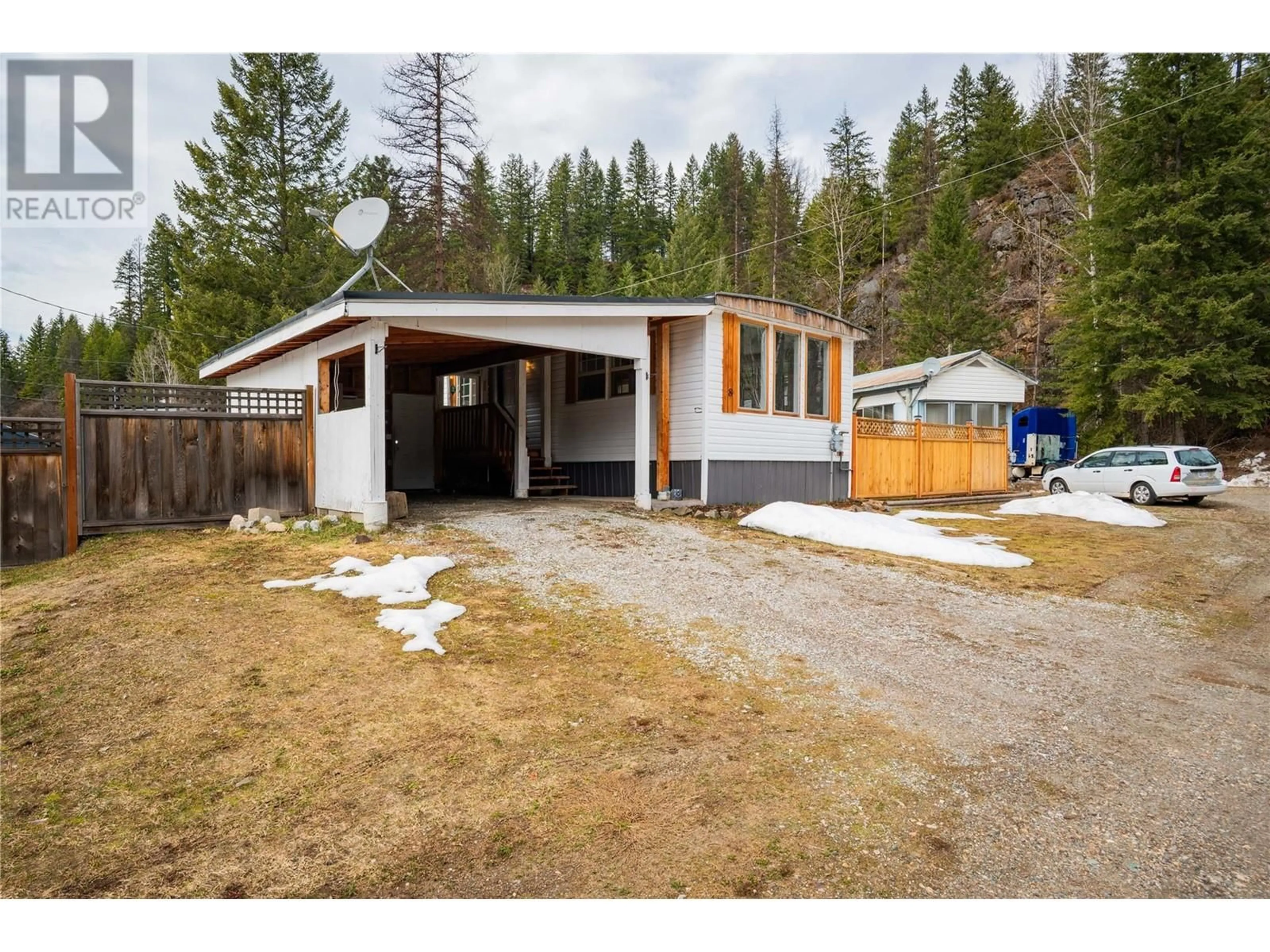 Unknown for 8 ROYAL OAK DRIVE, Salmo British Columbia V0G1Z0