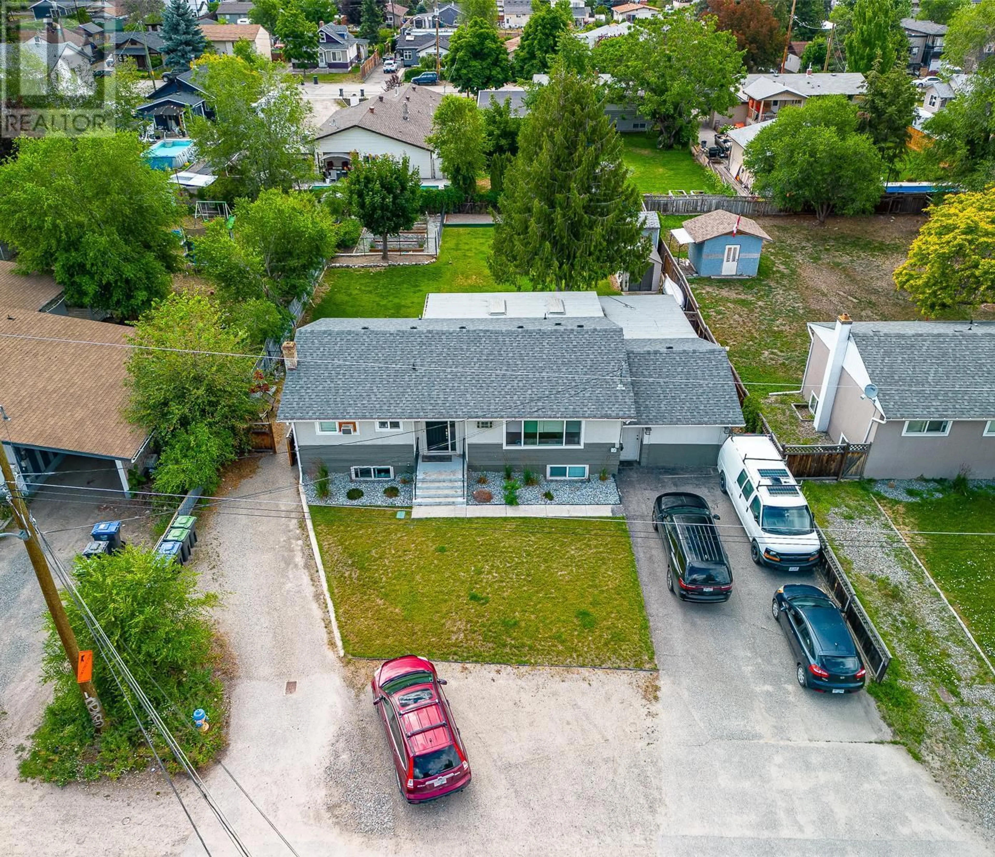 A pic from outside/outdoor area/front of a property/back of a property/a pic from drone, street for 420 ASHER ROAD, Kelowna British Columbia V1X3H7