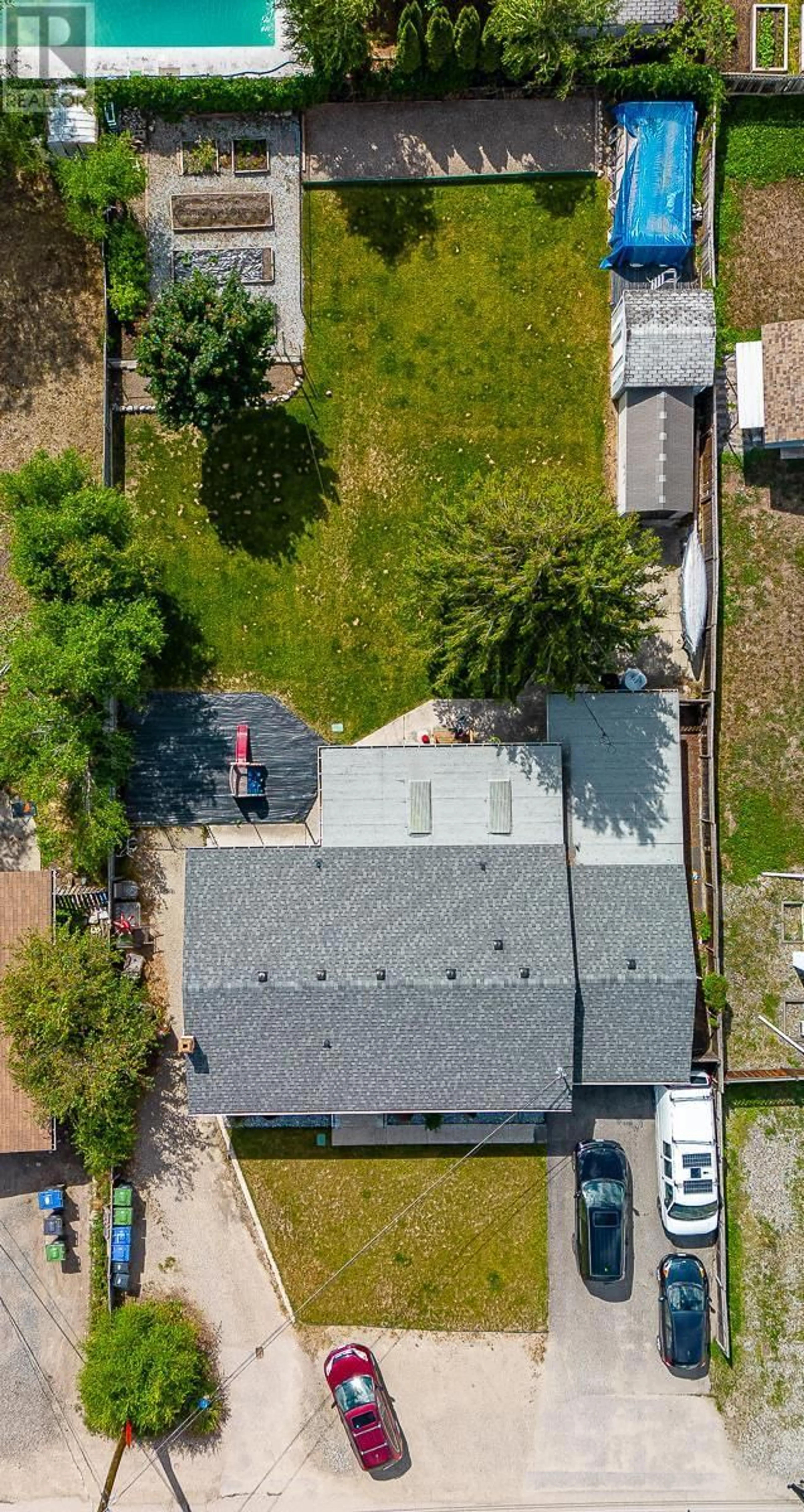 A pic from outside/outdoor area/front of a property/back of a property/a pic from drone, street for 420 ASHER ROAD, Kelowna British Columbia V1X3H7