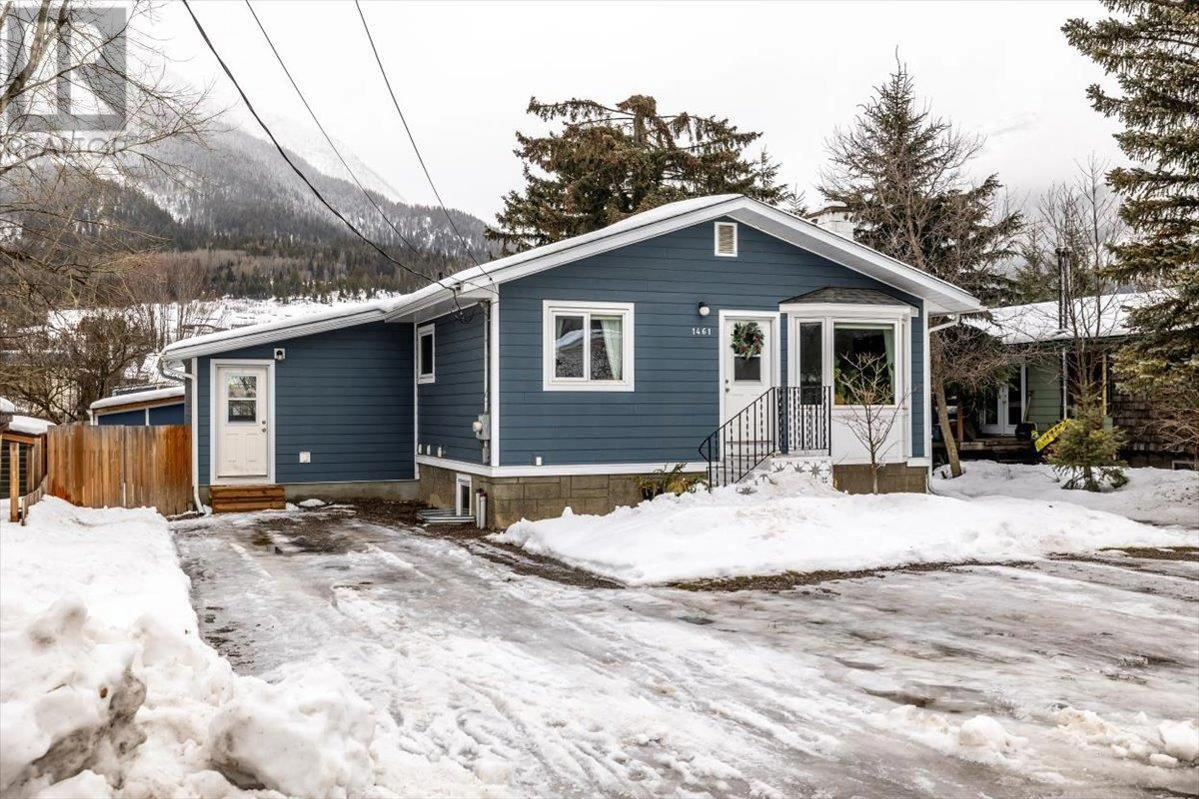 Unknown for 1461 8TH AVENUE, Fernie British Columbia V0B1M0
