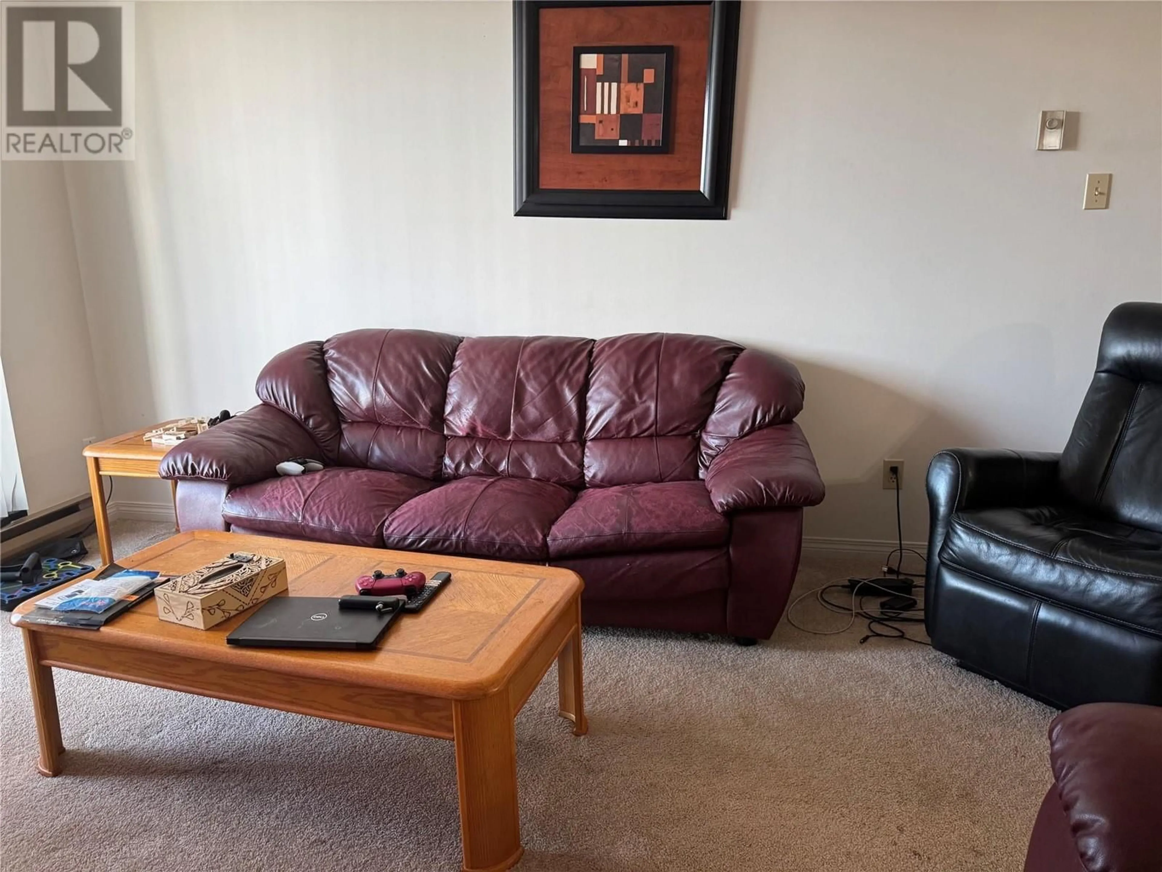 Living room with furniture, unknown for 202 - 212 SPIEKER AVENUE, Tumbler Ridge British Columbia V0C2W0