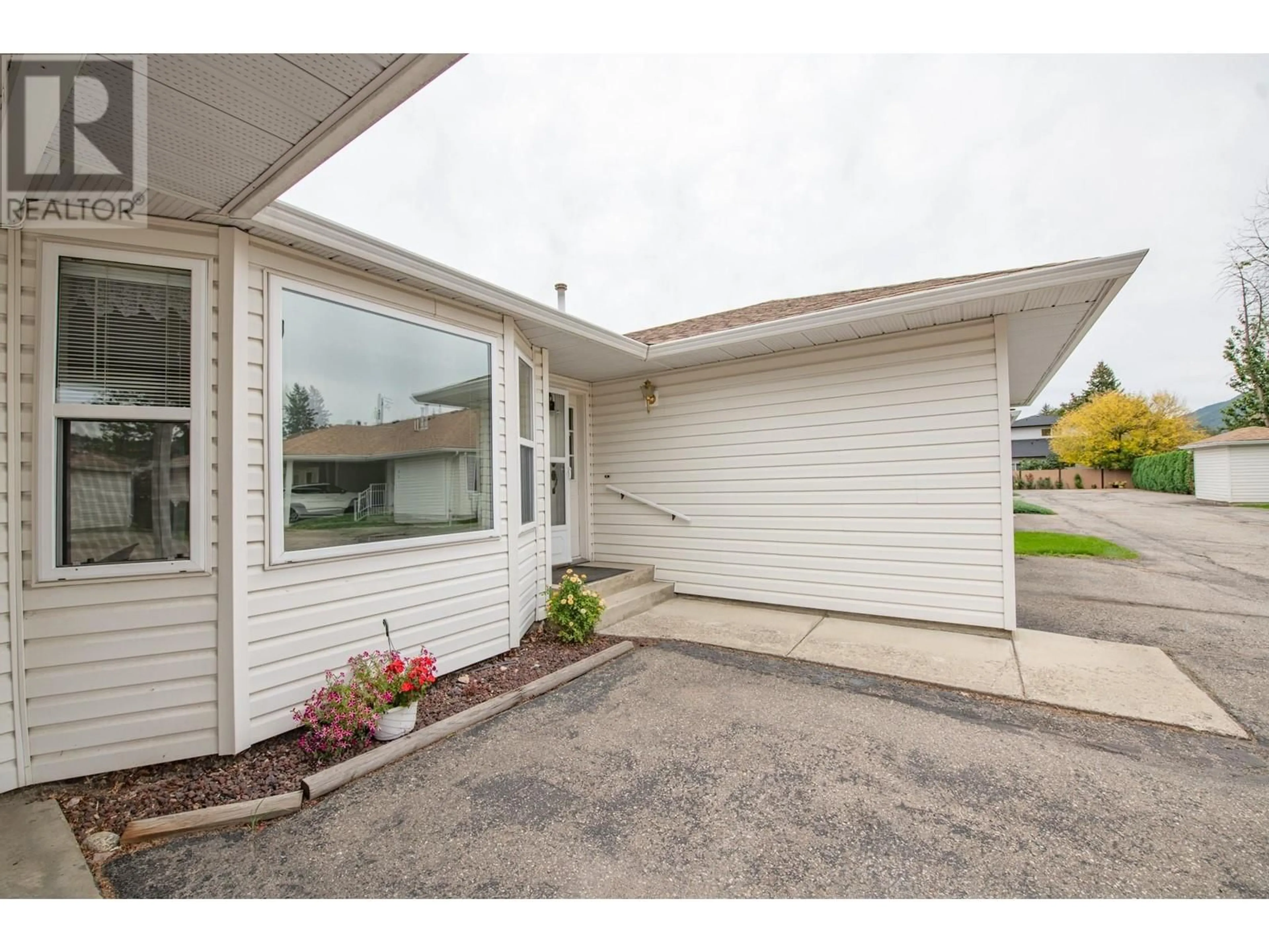 Unknown for 9 - 501 KILDONAN AVENUE, Enderby British Columbia V4Y4B3