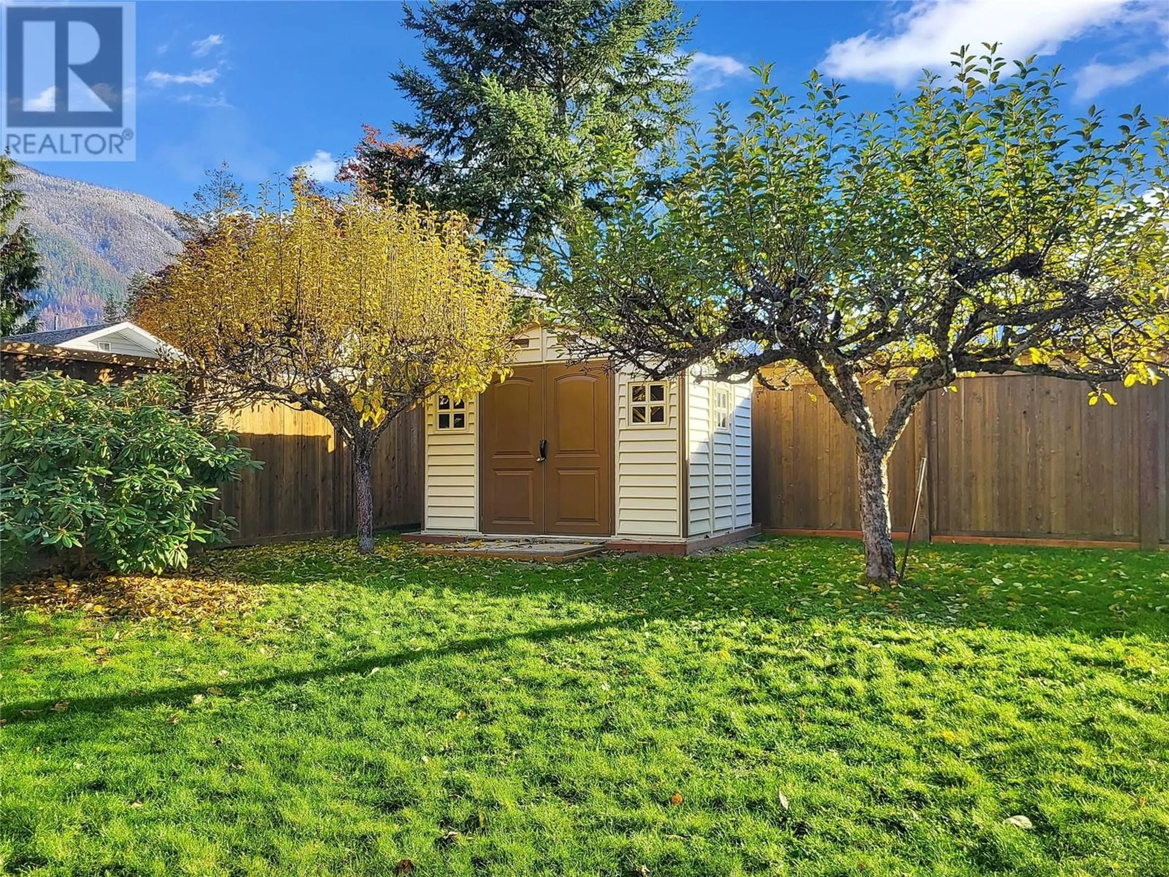 Shed for 303 DELANY AVENUE, Slocan British Columbia V0G2C0