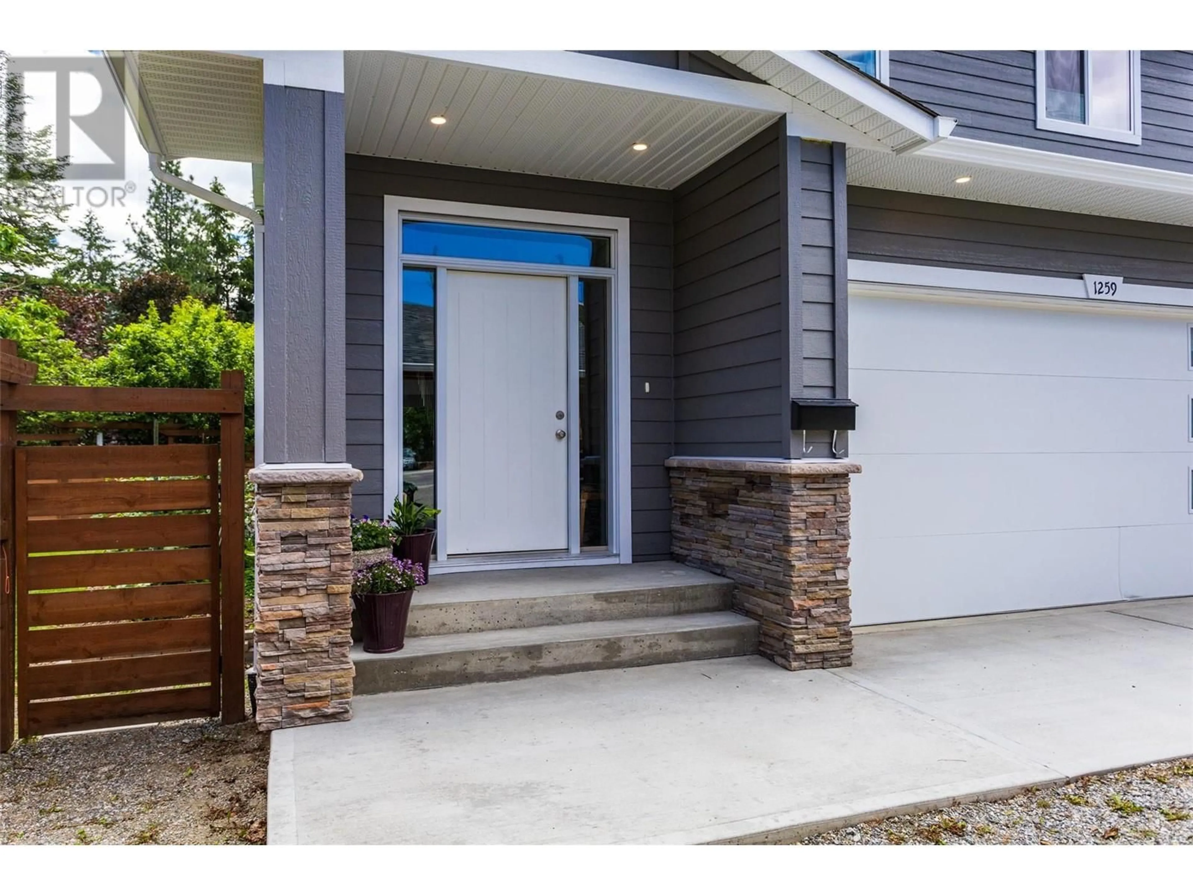 Unknown for 1259 RIO DRIVE, Kelowna British Columbia V1V1E2